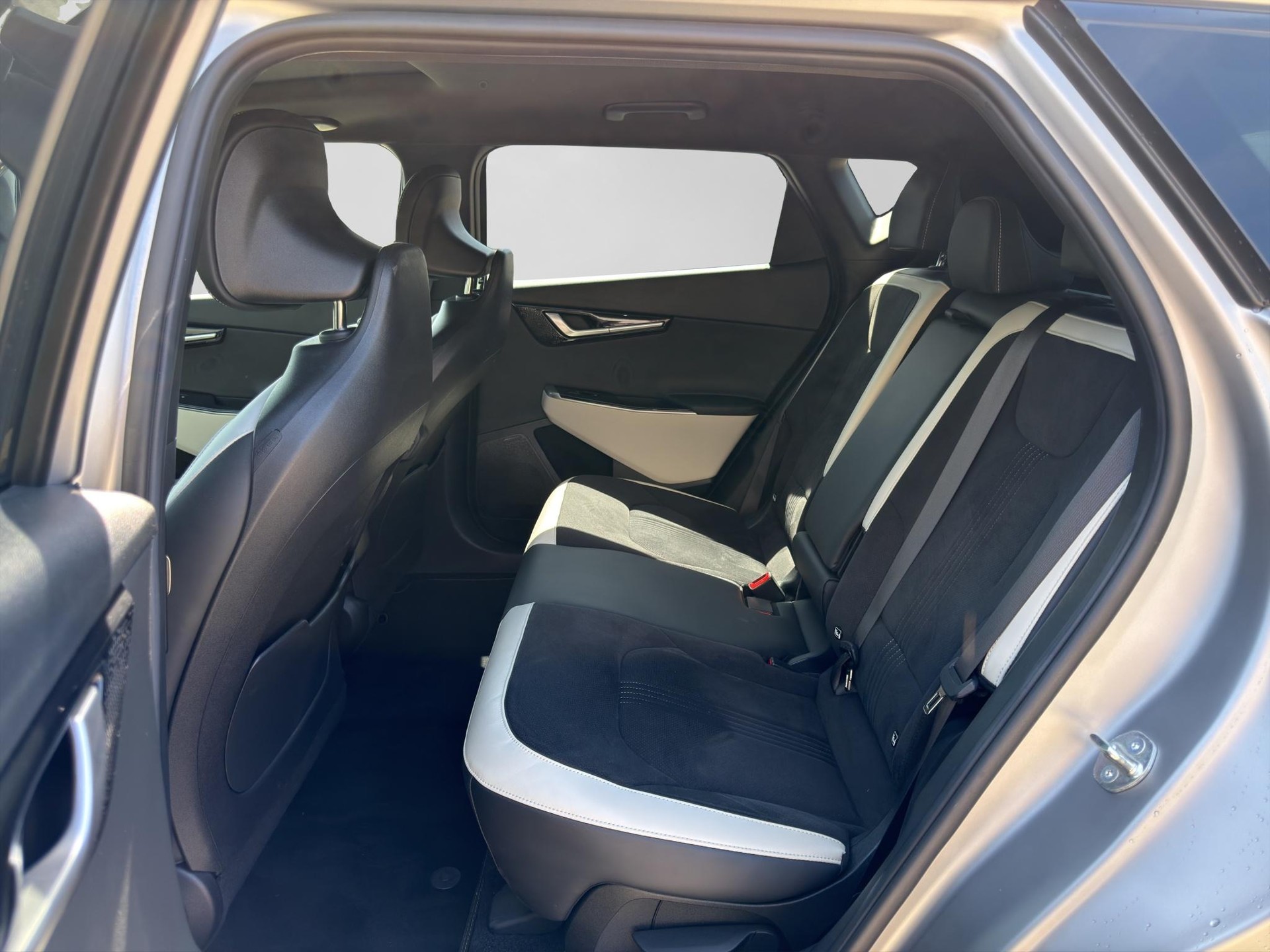 KIA EV6 77 kWh GT-Line 4x4-image-6