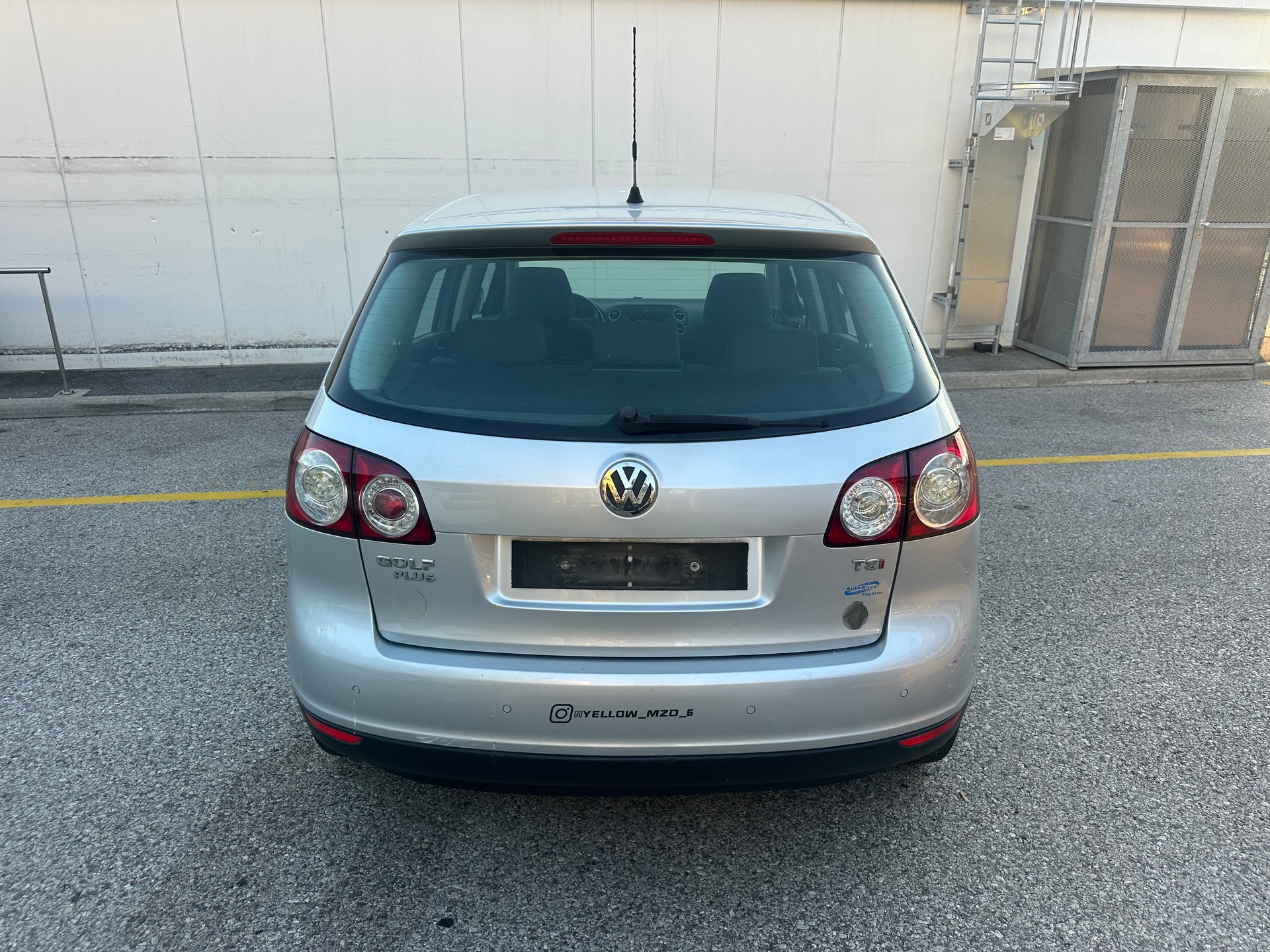 VW Golf Plus 1.4 TSI Comfortline DSG-image-8