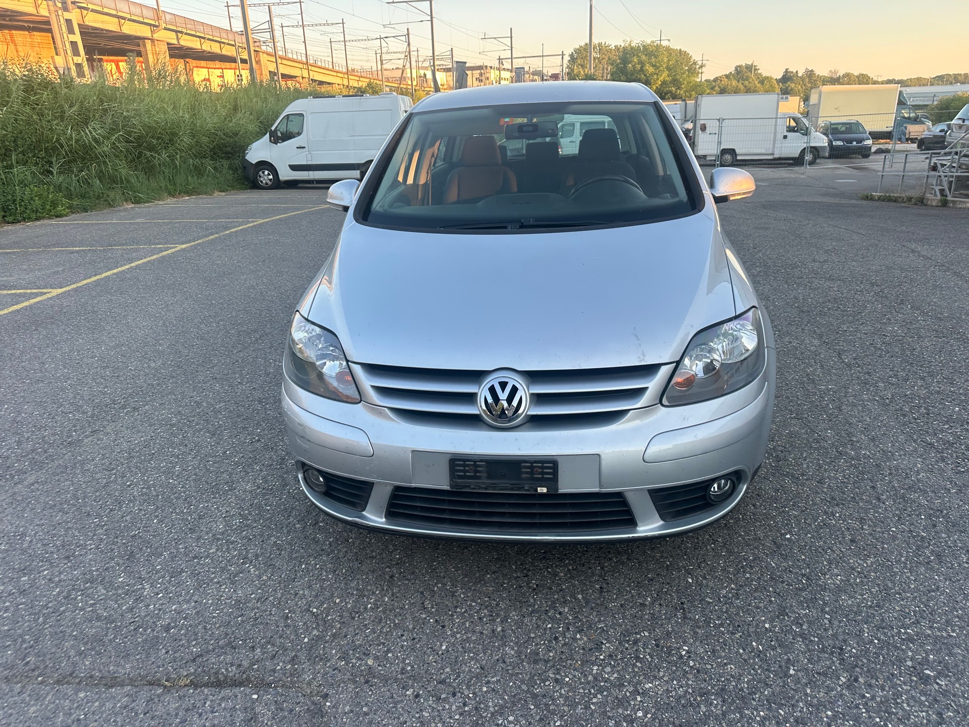 VW Golf Plus 1.4 TSI Comfortline DSG-image-12