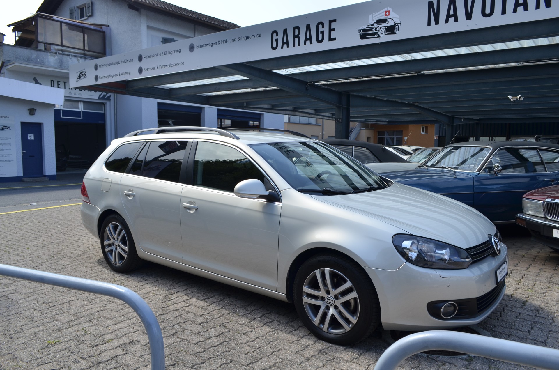 VW Golf Variant 1.4 TSI Comfortline DSG-image-2