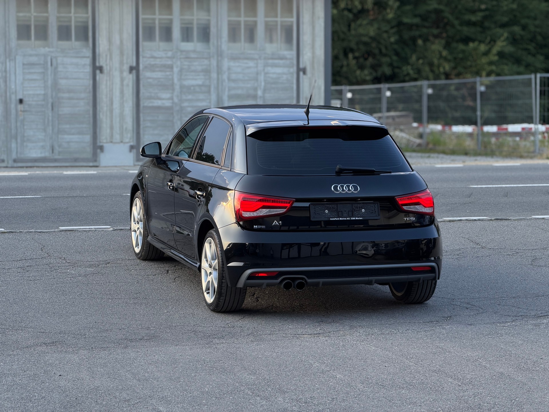 AUDI A1 Sportback 1.4 TFSI Sport-image-6
