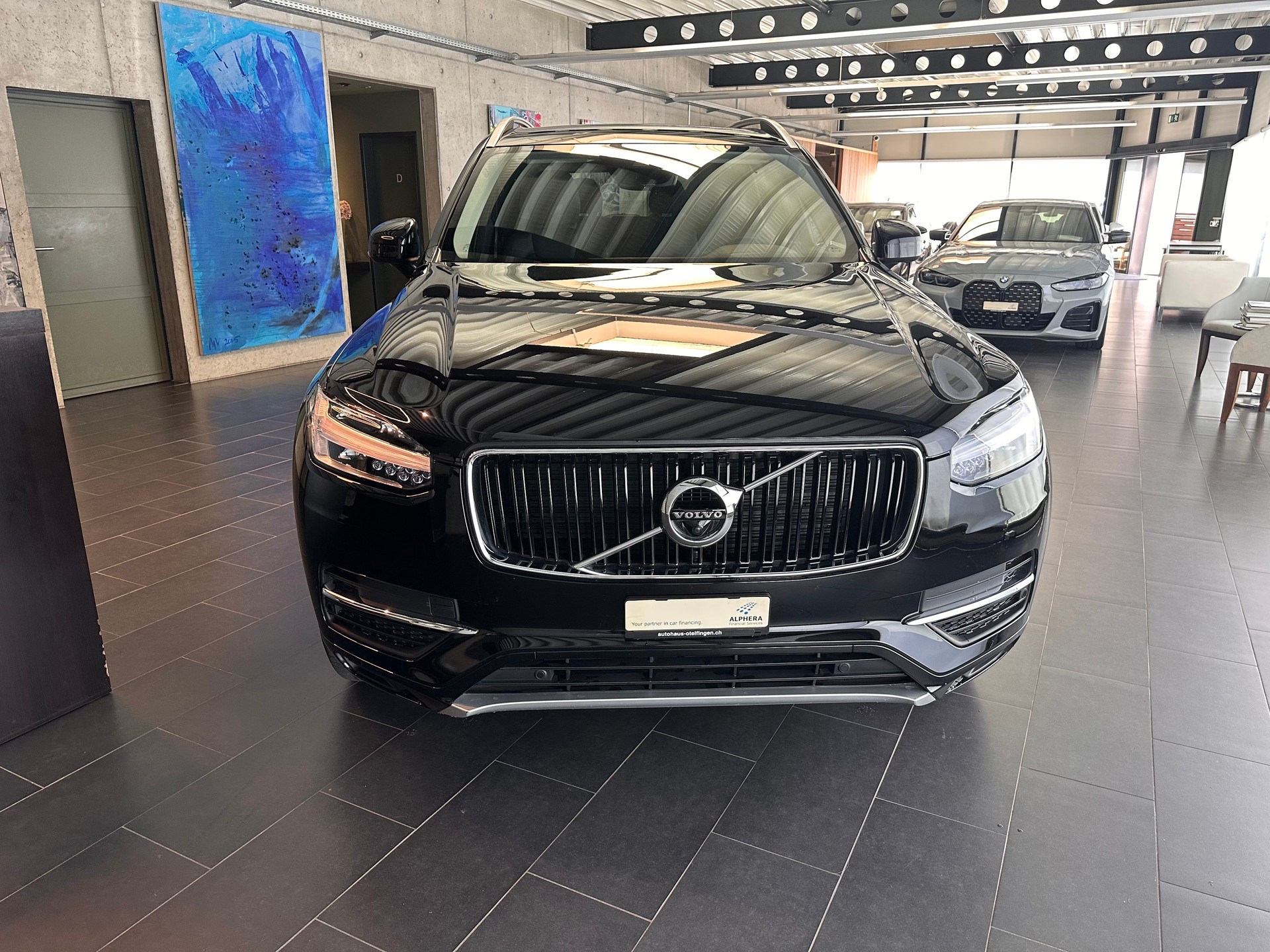 VOLVO XC90 2.0 D5 Momentum 7P. AWD-image-4