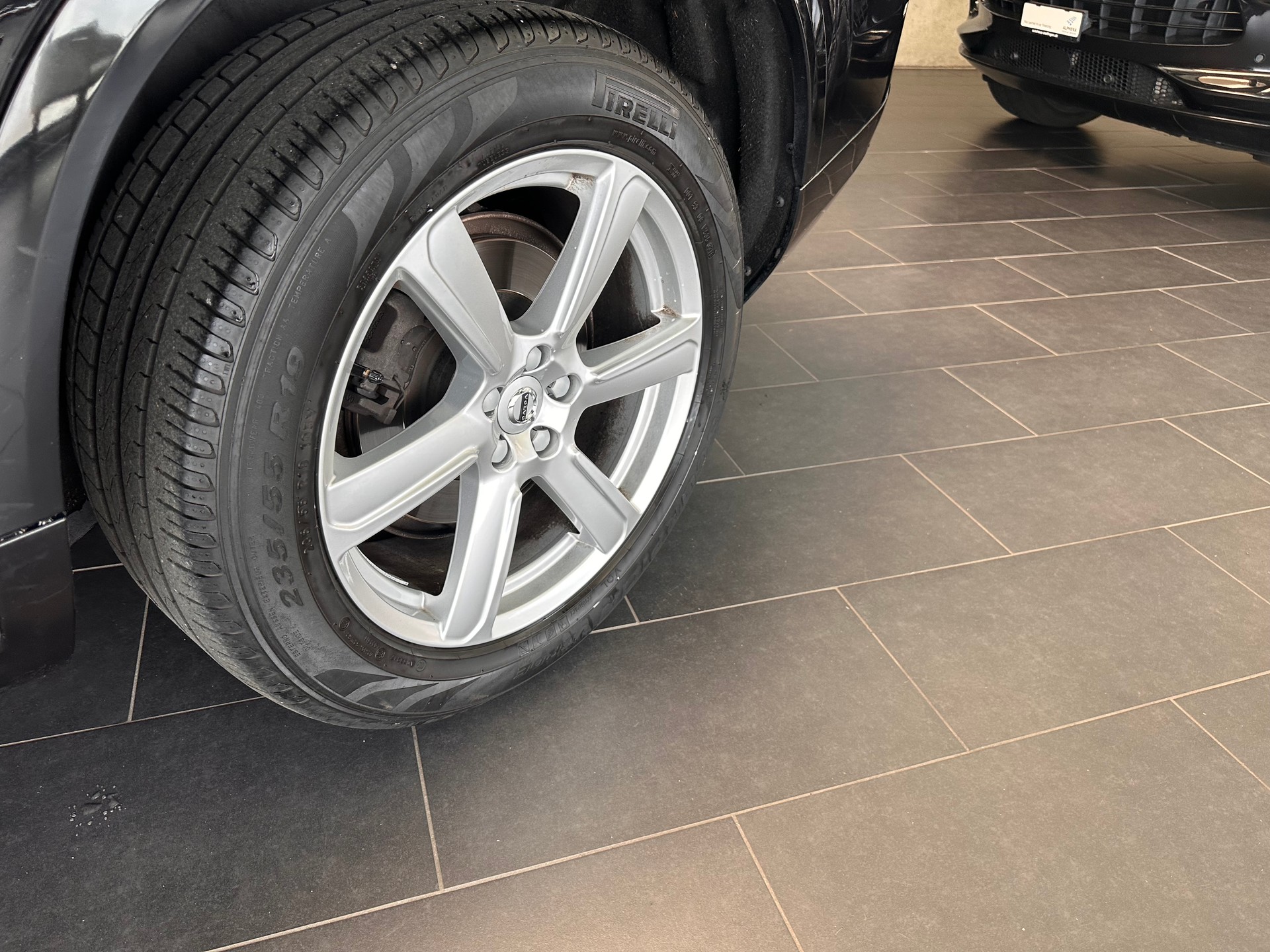 VOLVO XC90 2.0 D5 Momentum 7P. AWD-image-7