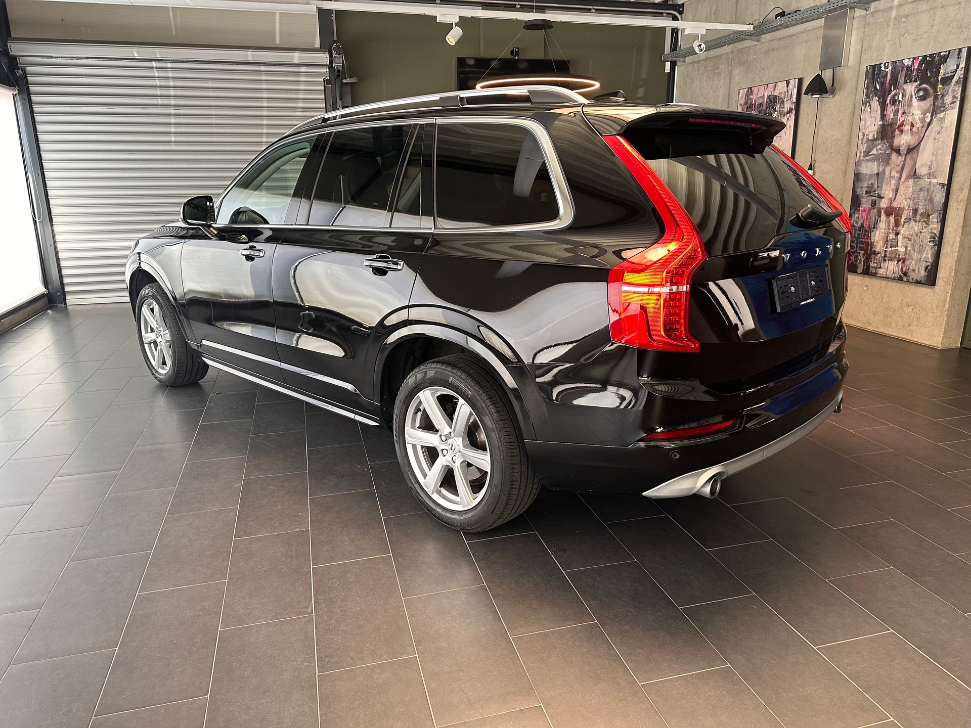 VOLVO XC90 2.0 D5 Momentum 7P. AWD-image-19