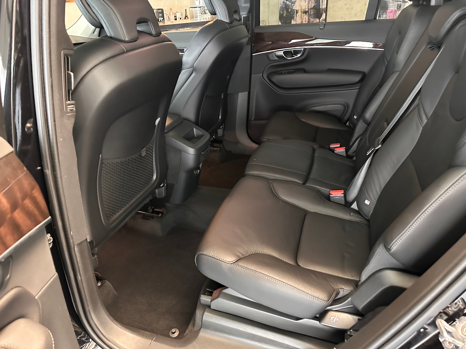 VOLVO XC90 2.0 D5 Momentum 7P. AWD-image-8