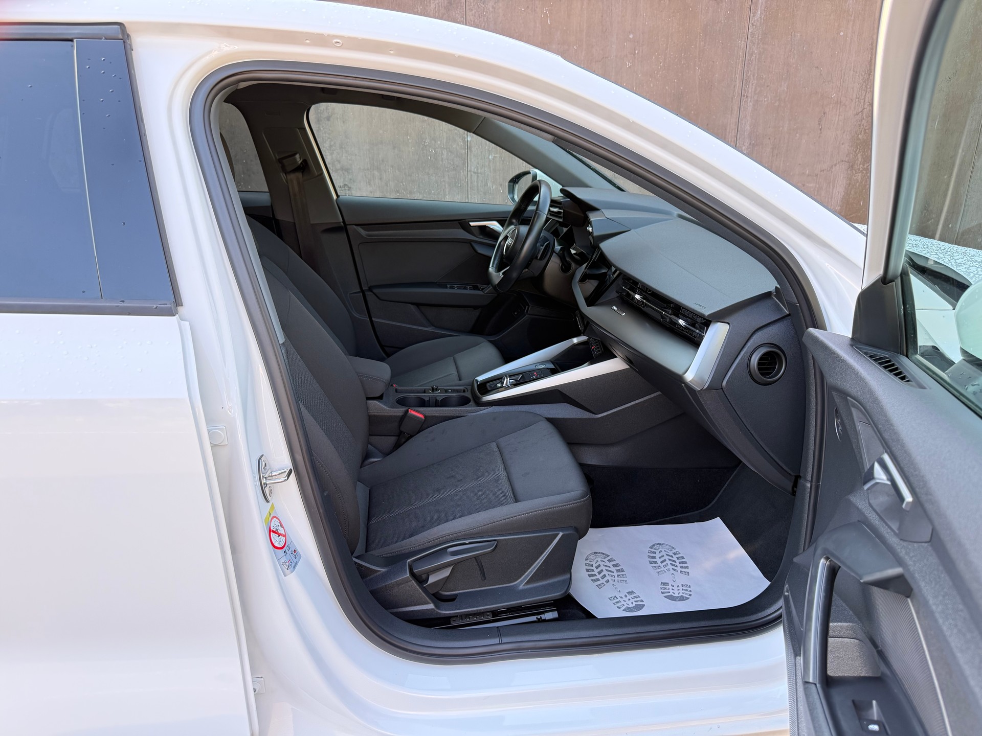 AUDI A3 Sportback 40 TFSI e S-tronic-image-9