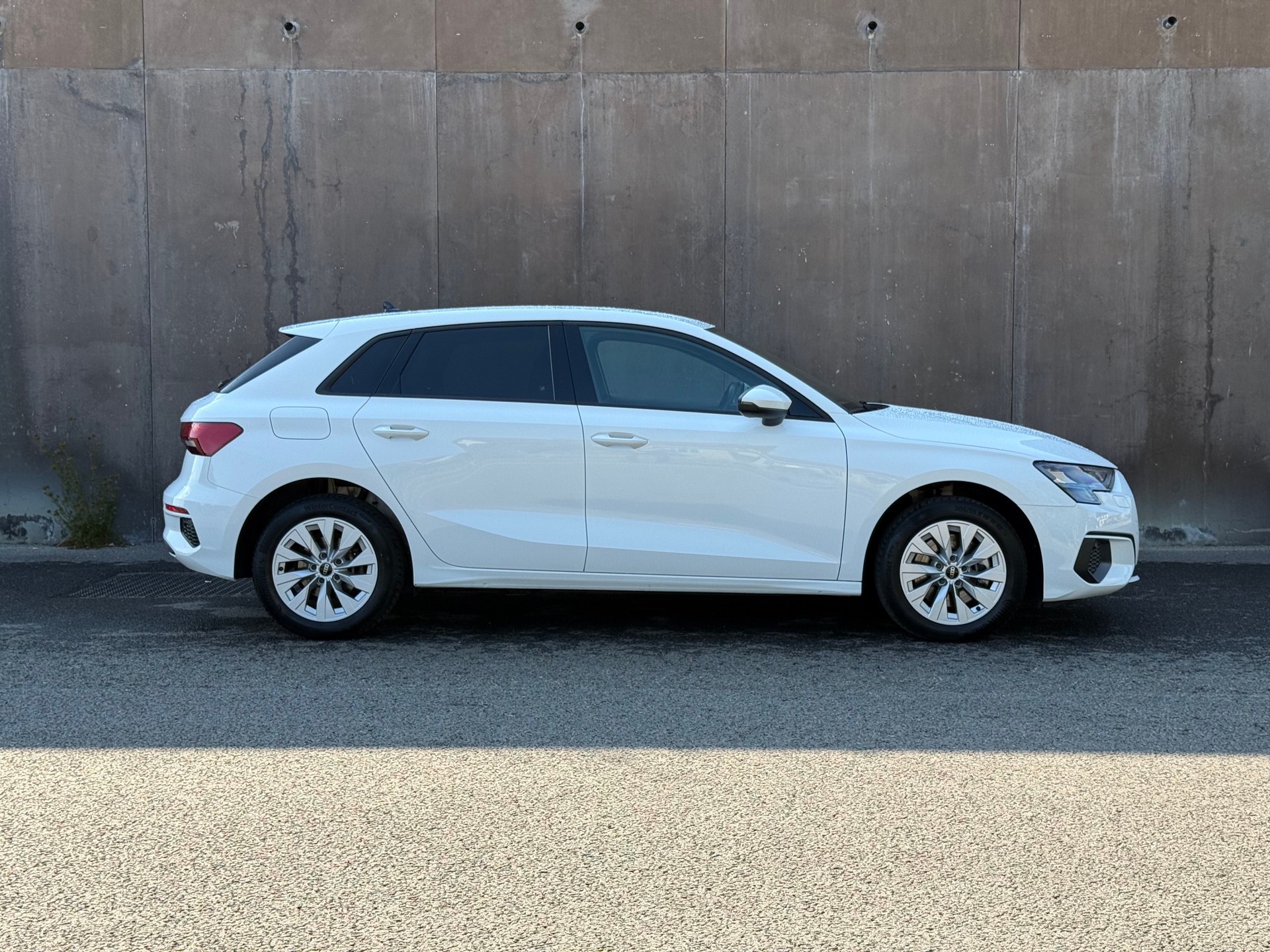 AUDI A3 Sportback 40 TFSI e S-tronic-showroom-element-3