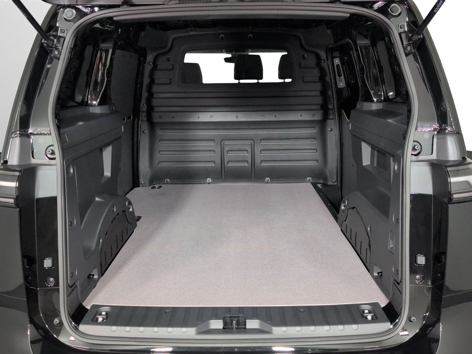 VW ID. Buzz Cargo Pro-image-14