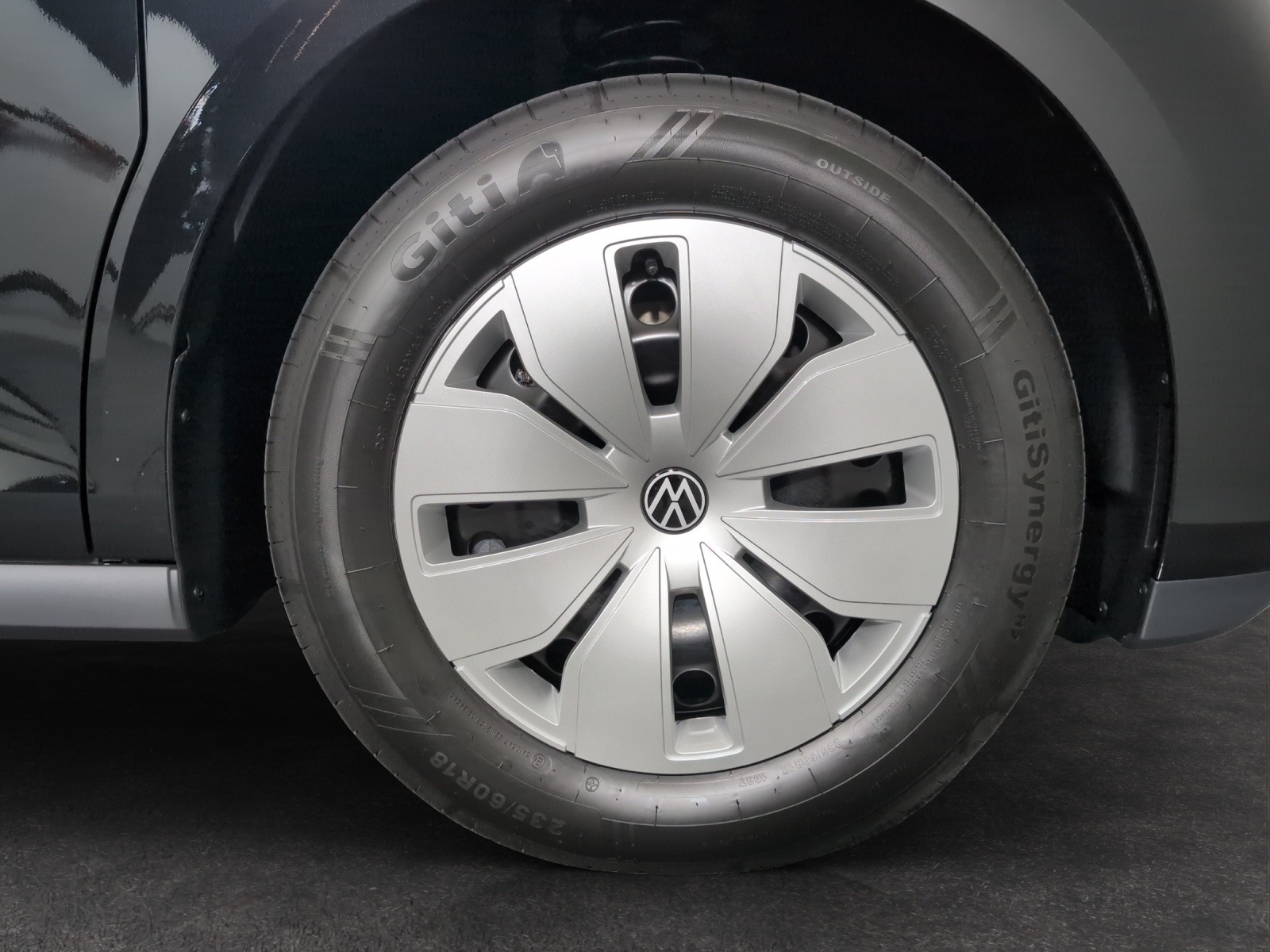 VW ID. Buzz Cargo Pro-image-4