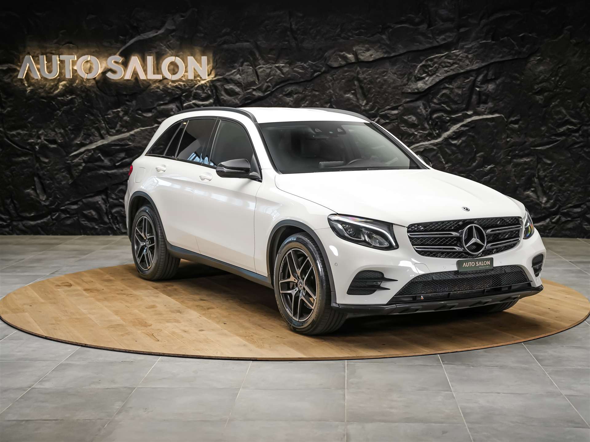 MERCEDES-BENZ GLC 350 d AMG Line 4Matic 9G-Tronic *Standheizung*Head Up*Sitzheizung*-image-5