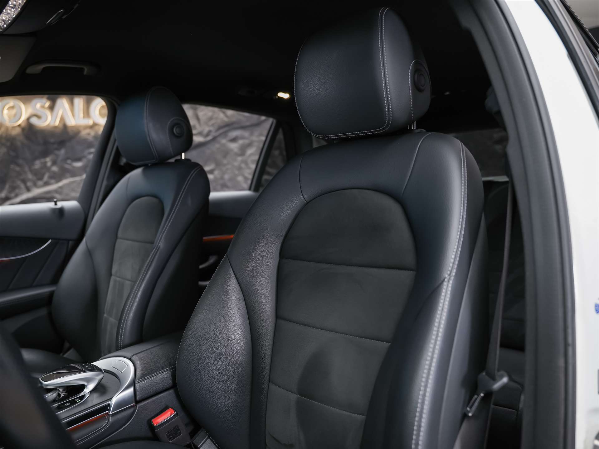 MERCEDES-BENZ GLC 350 d AMG Line 4Matic 9G-Tronic *Standheizung*Head Up*Sitzheizung*-image-9