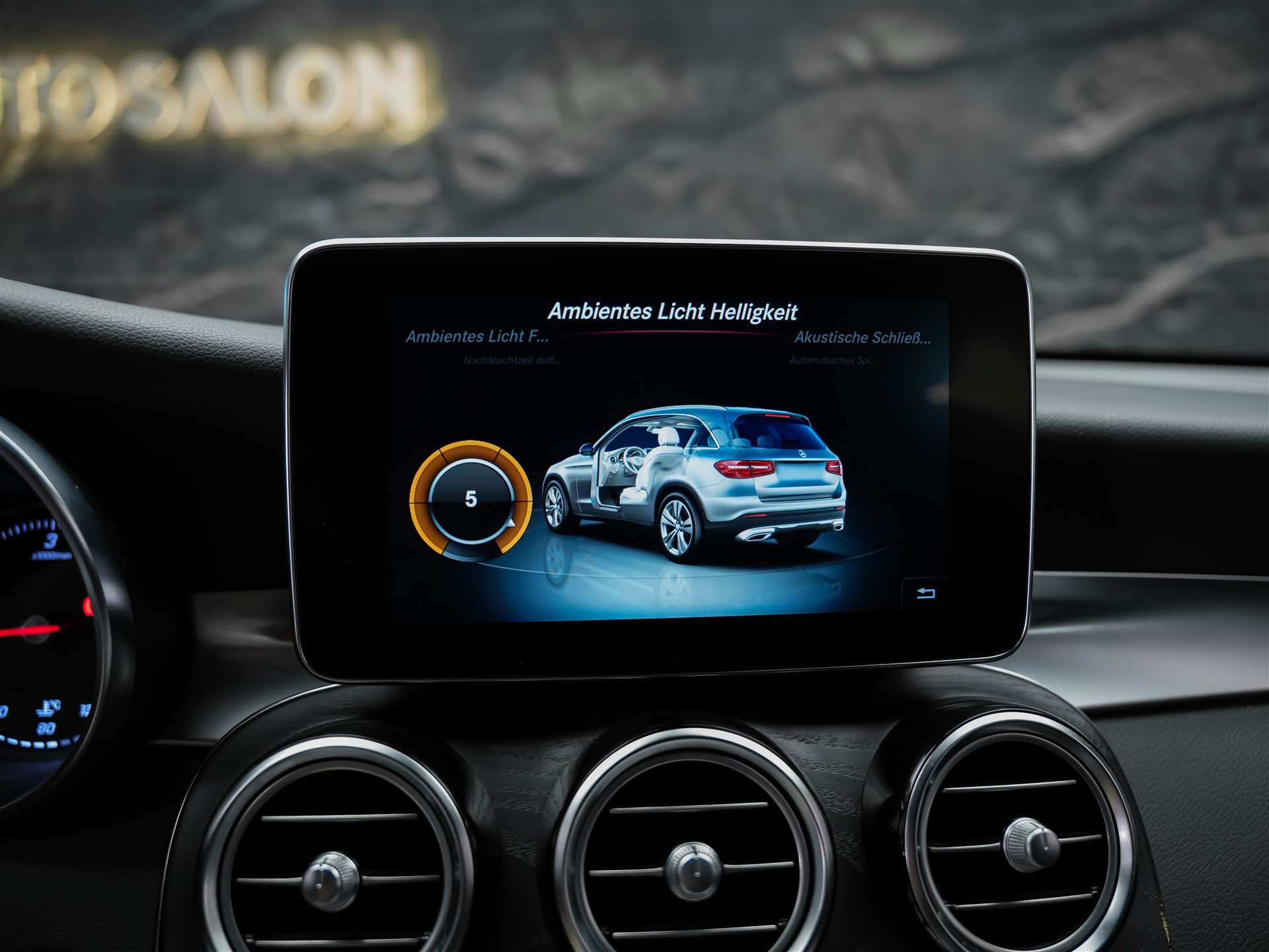 MERCEDES-BENZ GLC 350 d AMG Line 4Matic 9G-Tronic *Standheizung*Head Up*Sitzheizung*-image-32