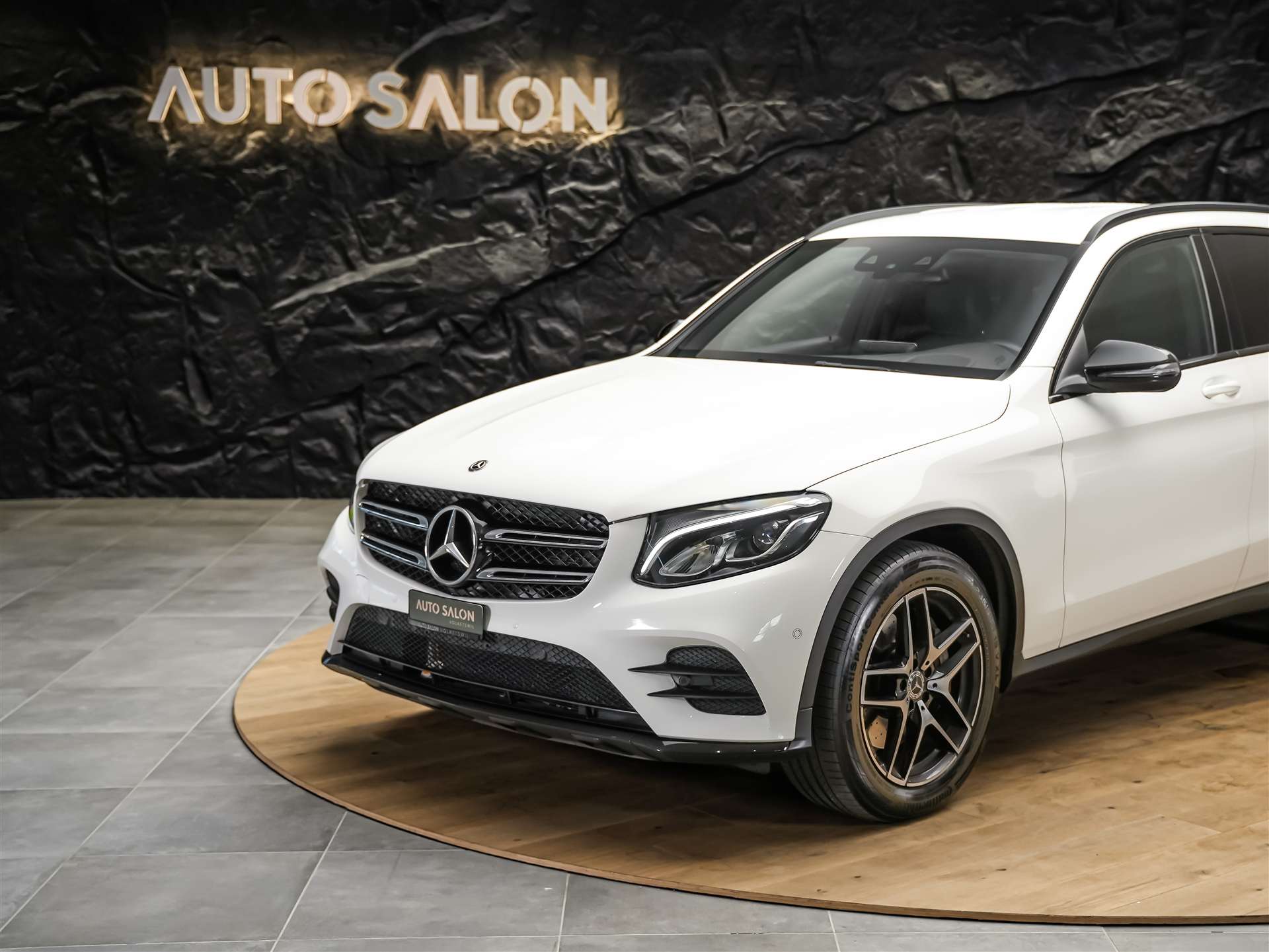 MERCEDES-BENZ GLC 350 d AMG Line 4Matic 9G-Tronic *Standheizung*Head Up*Sitzheizung*-image-13