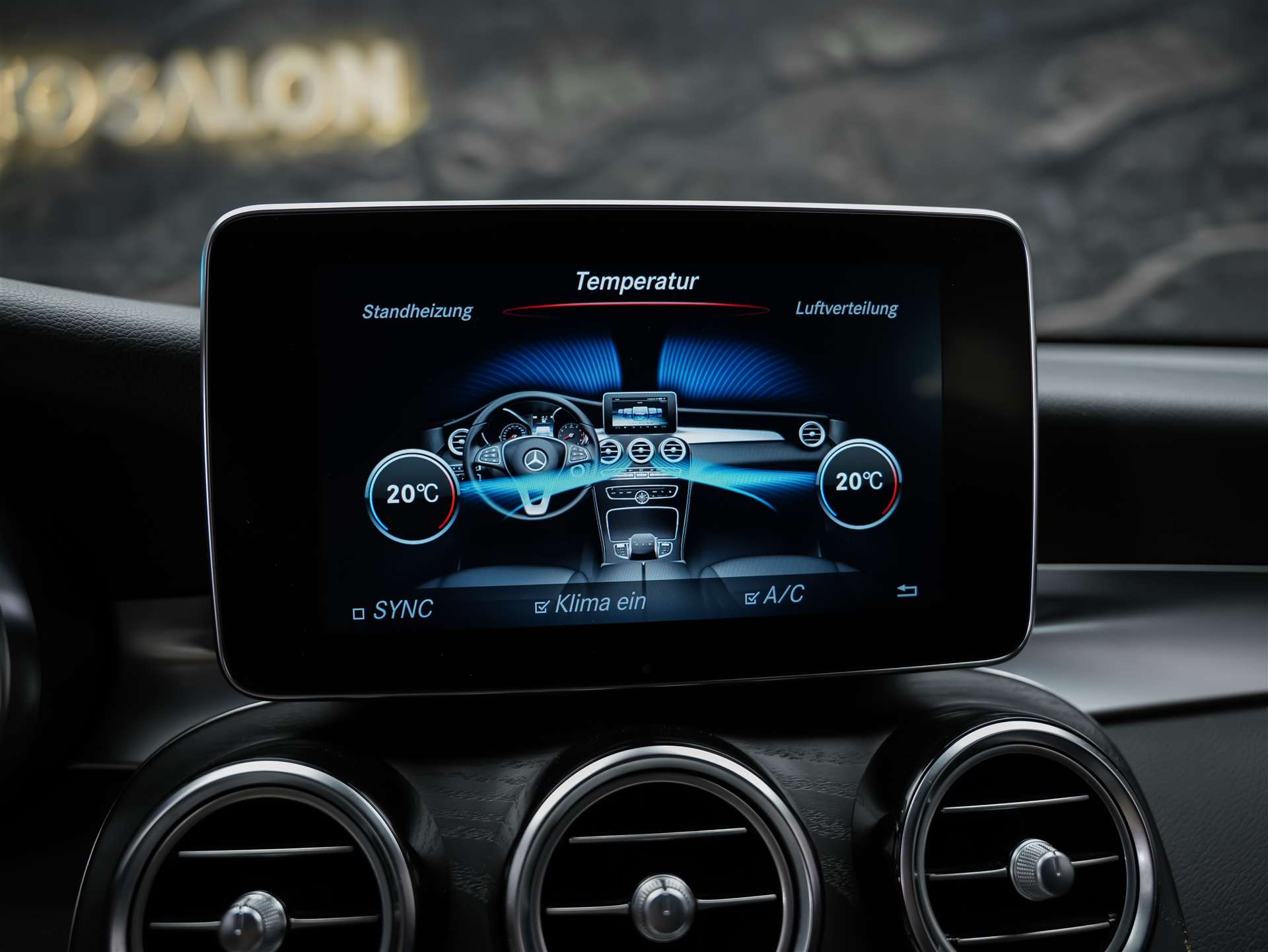MERCEDES-BENZ GLC 350 d AMG Line 4Matic 9G-Tronic *Standheizung*Head Up*Sitzheizung*-image-30