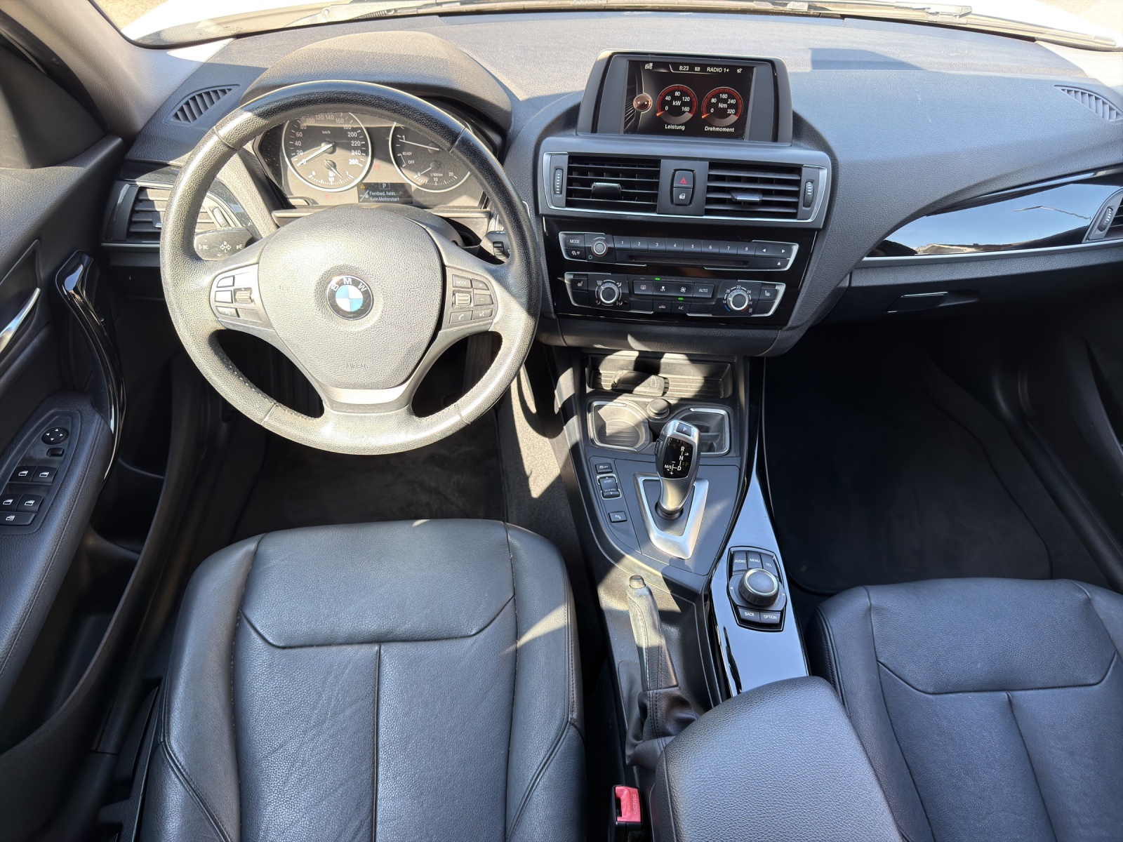 BMW 120i Steptronic-image-12