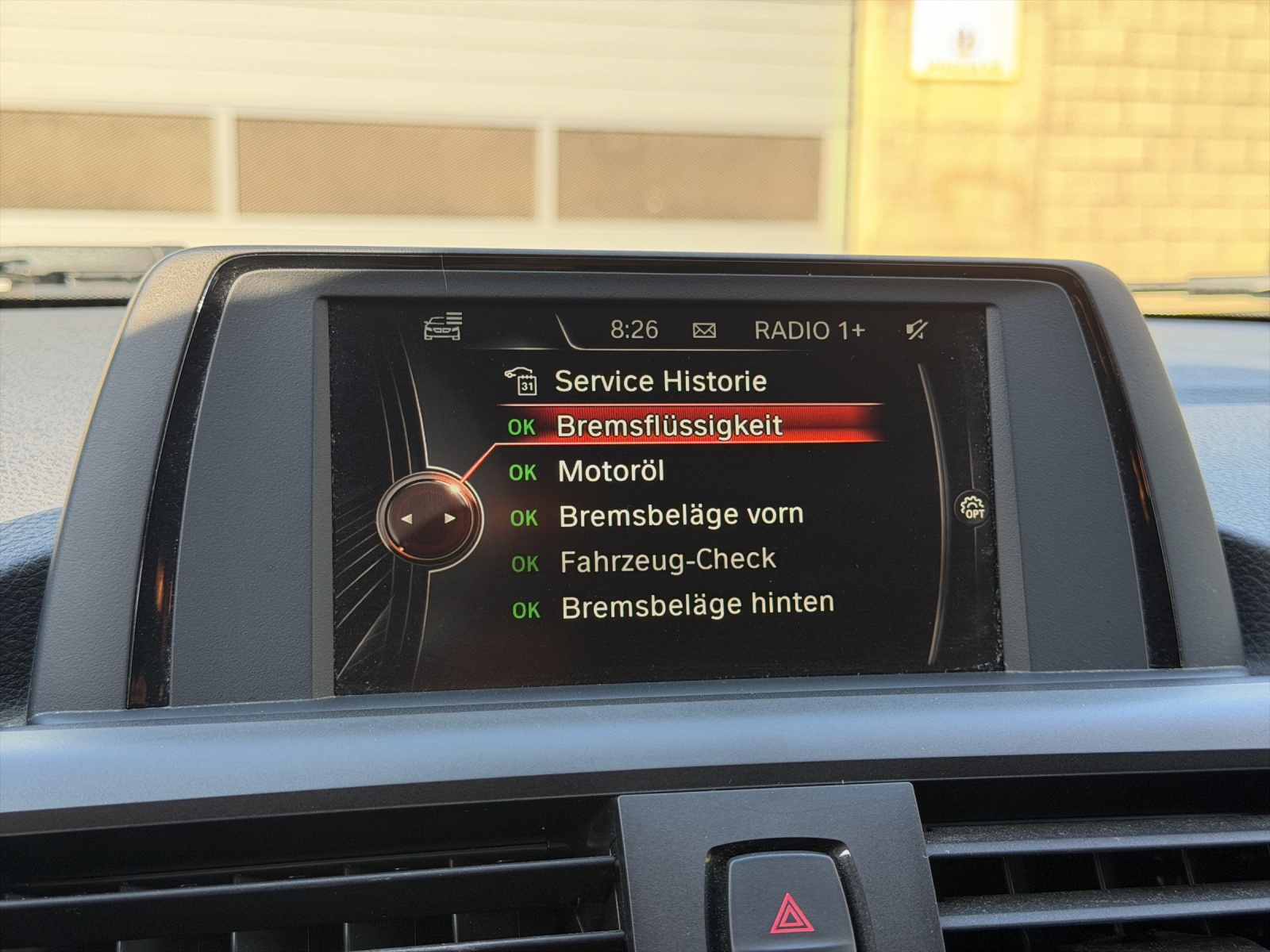 BMW 120i Steptronic-image-13