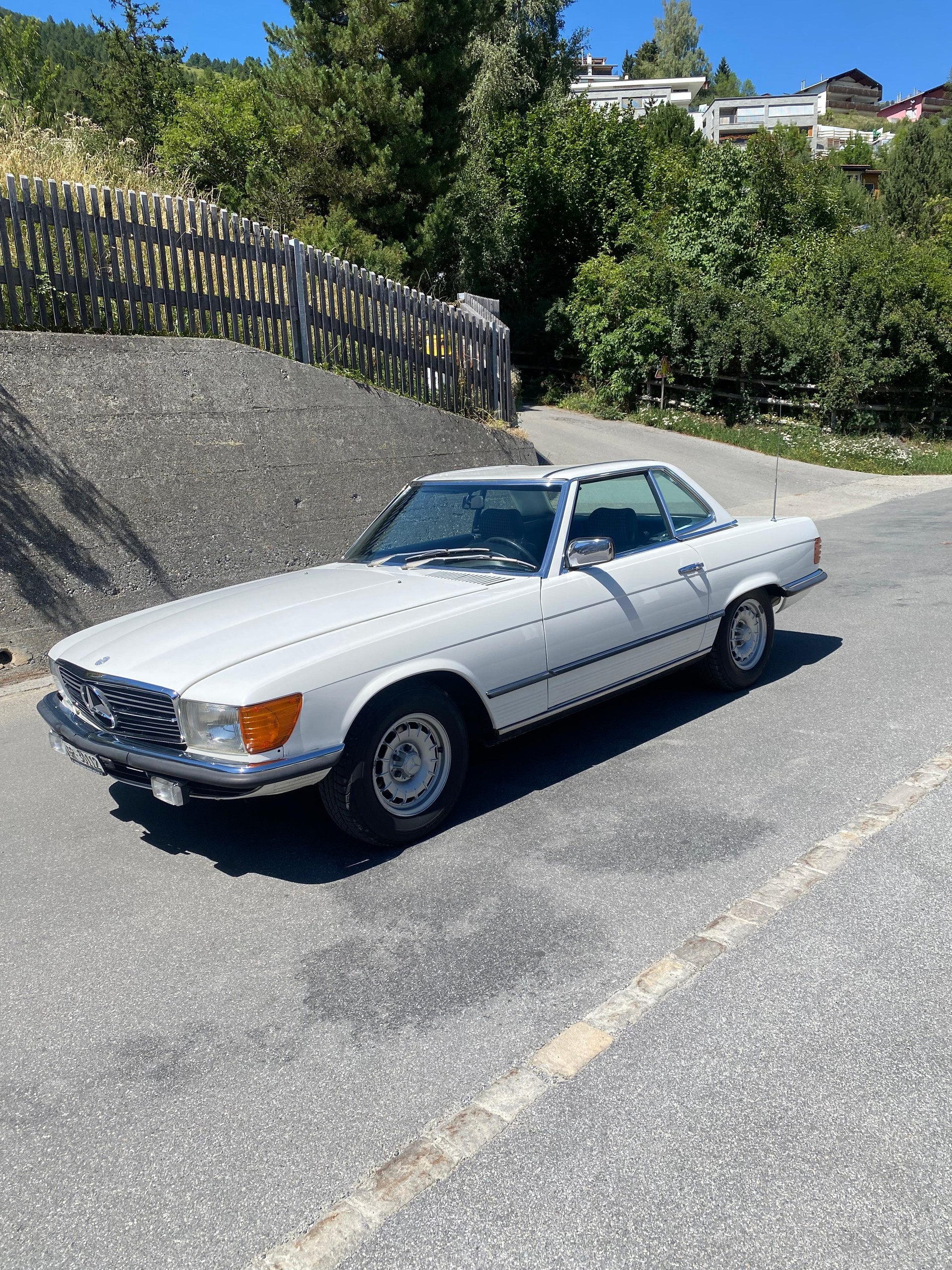 MERCEDES-BENZ 280 SL Veteran-image-10
