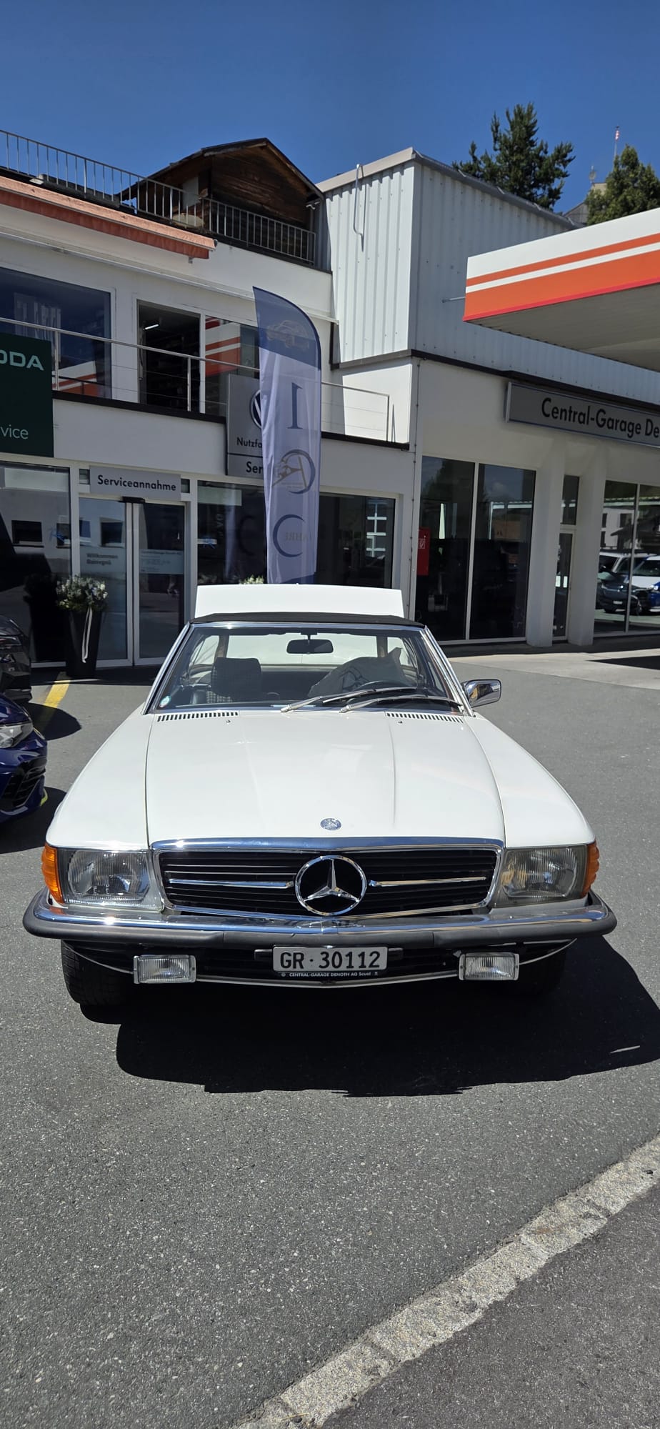 MERCEDES-BENZ 280 SL (R107) Veteran – 1979 – Familienbesitz seit Erstzulassung