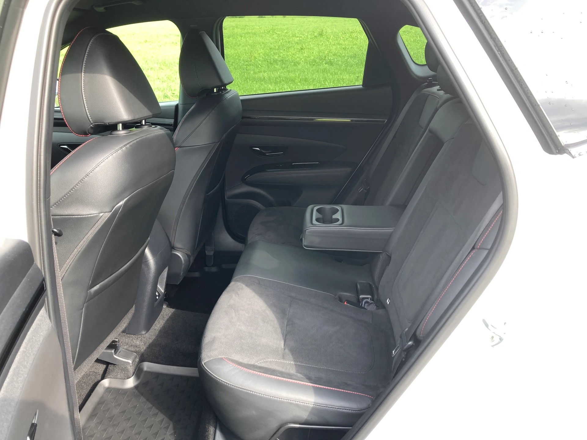HYUNDAI Tucson 1.6 TGDI 48V N Line DCT 4WD-image-6