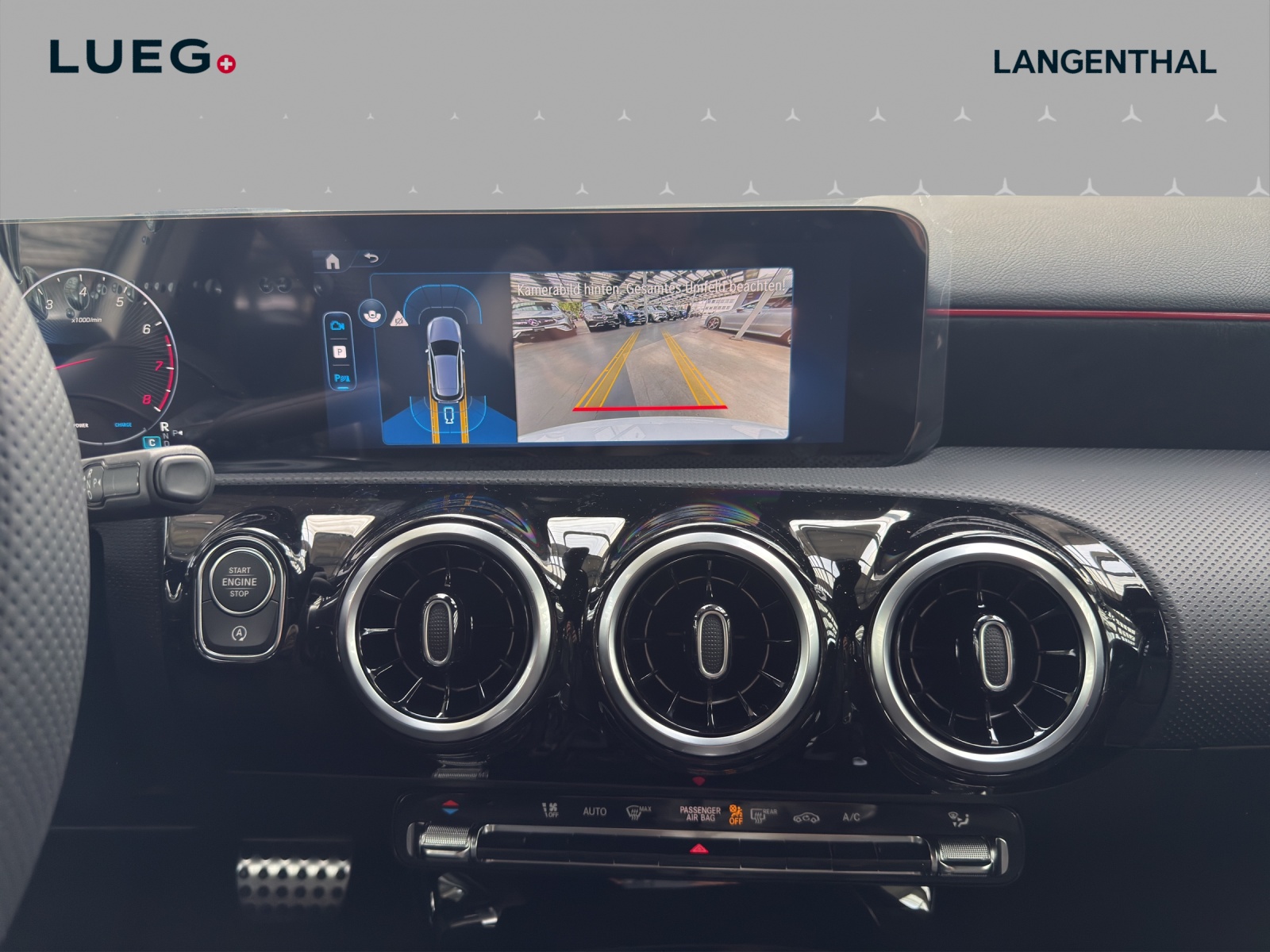 MERCEDES-BENZ A 220 4Matic 8G-DCT-image-10