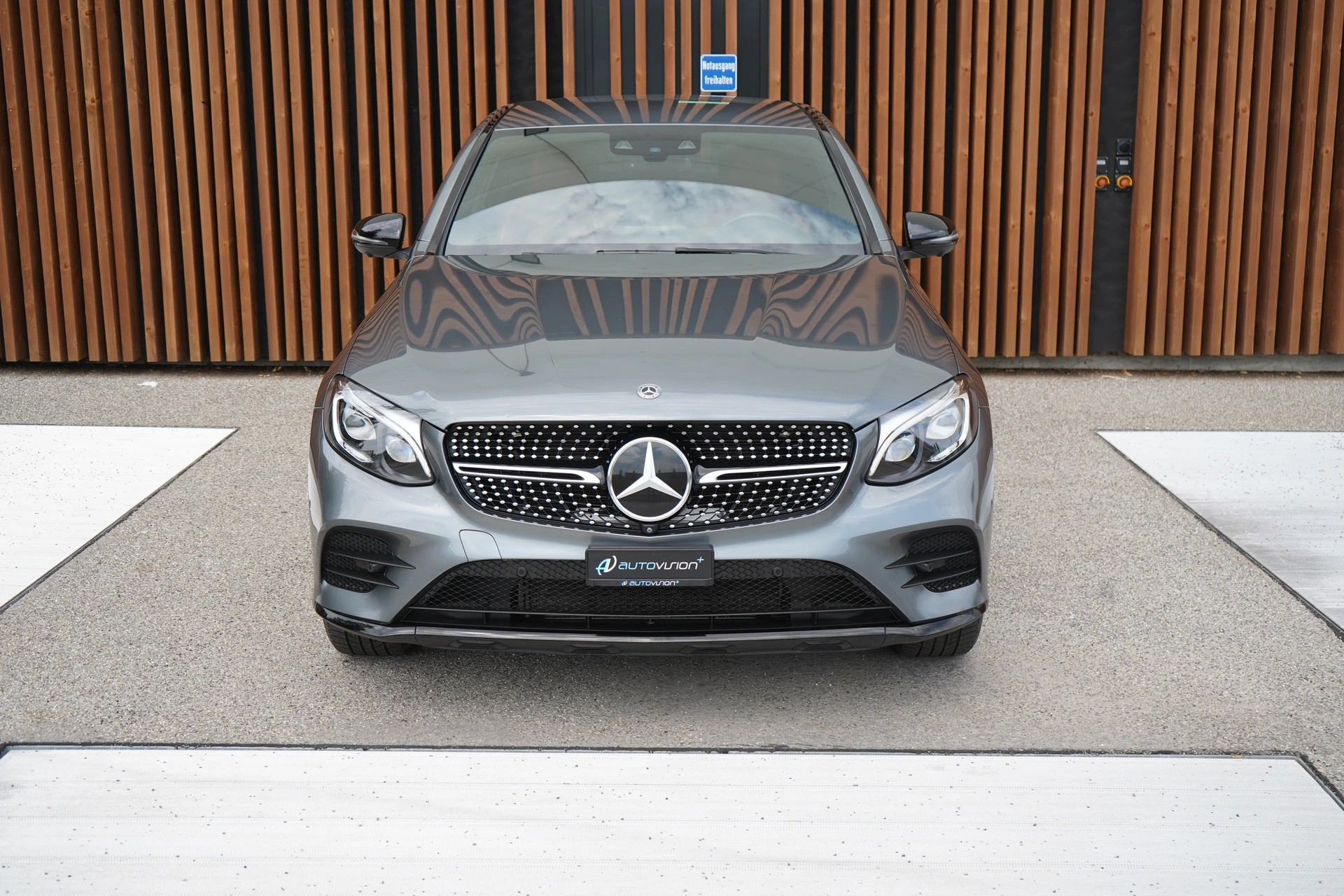 MERCEDES-BENZ GLC COUPÉ 250 AMG LINE NIGHT 4MATIC 9G-TRONIC l 211 PS-image-12