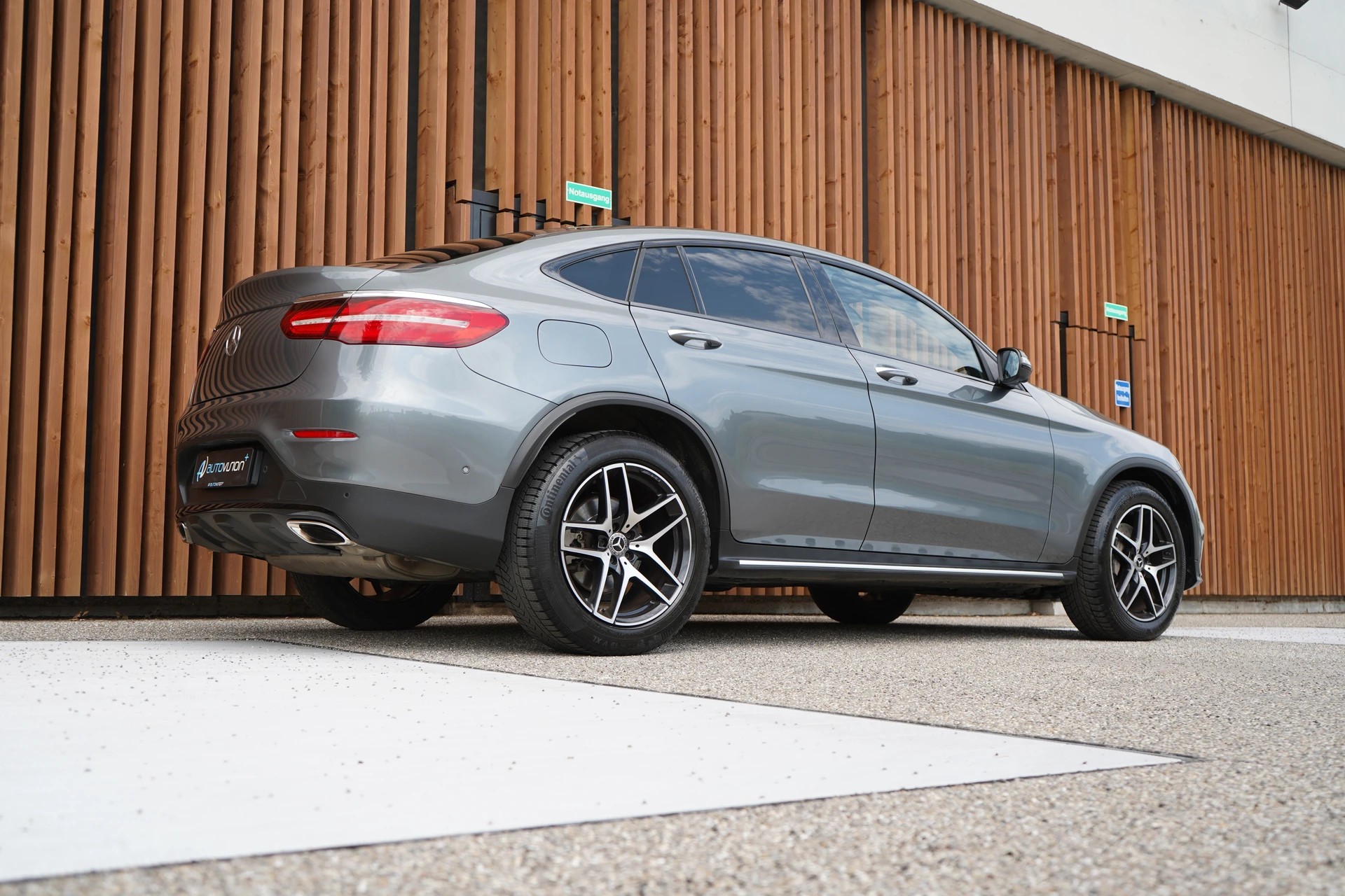 MERCEDES-BENZ GLC COUPÉ 250 AMG LINE NIGHT 4MATIC 9G-TRONIC l 211 PS-image-10