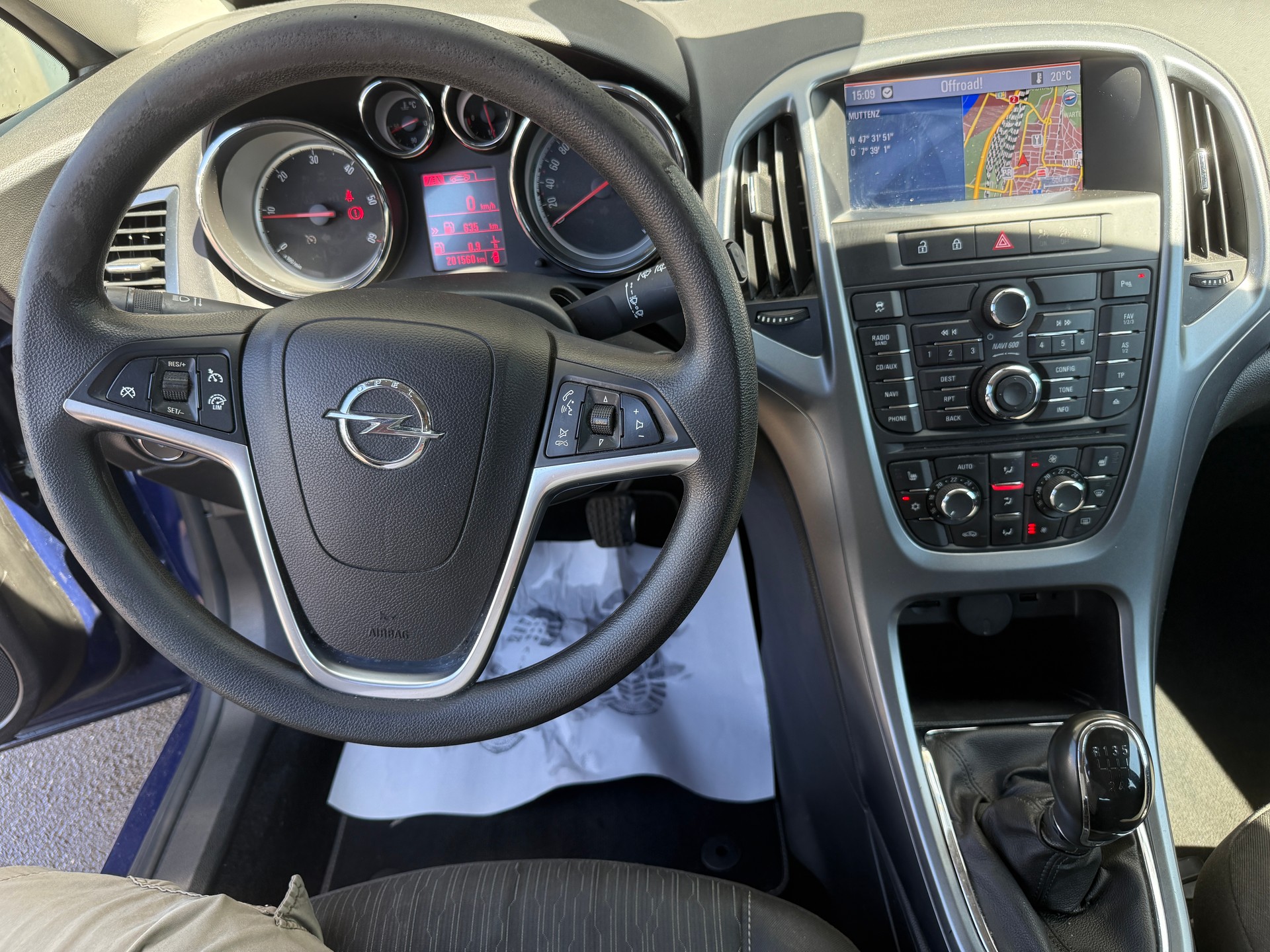 OPEL Astra SportsTourer 1.7 CDTi Cosmo-image-9