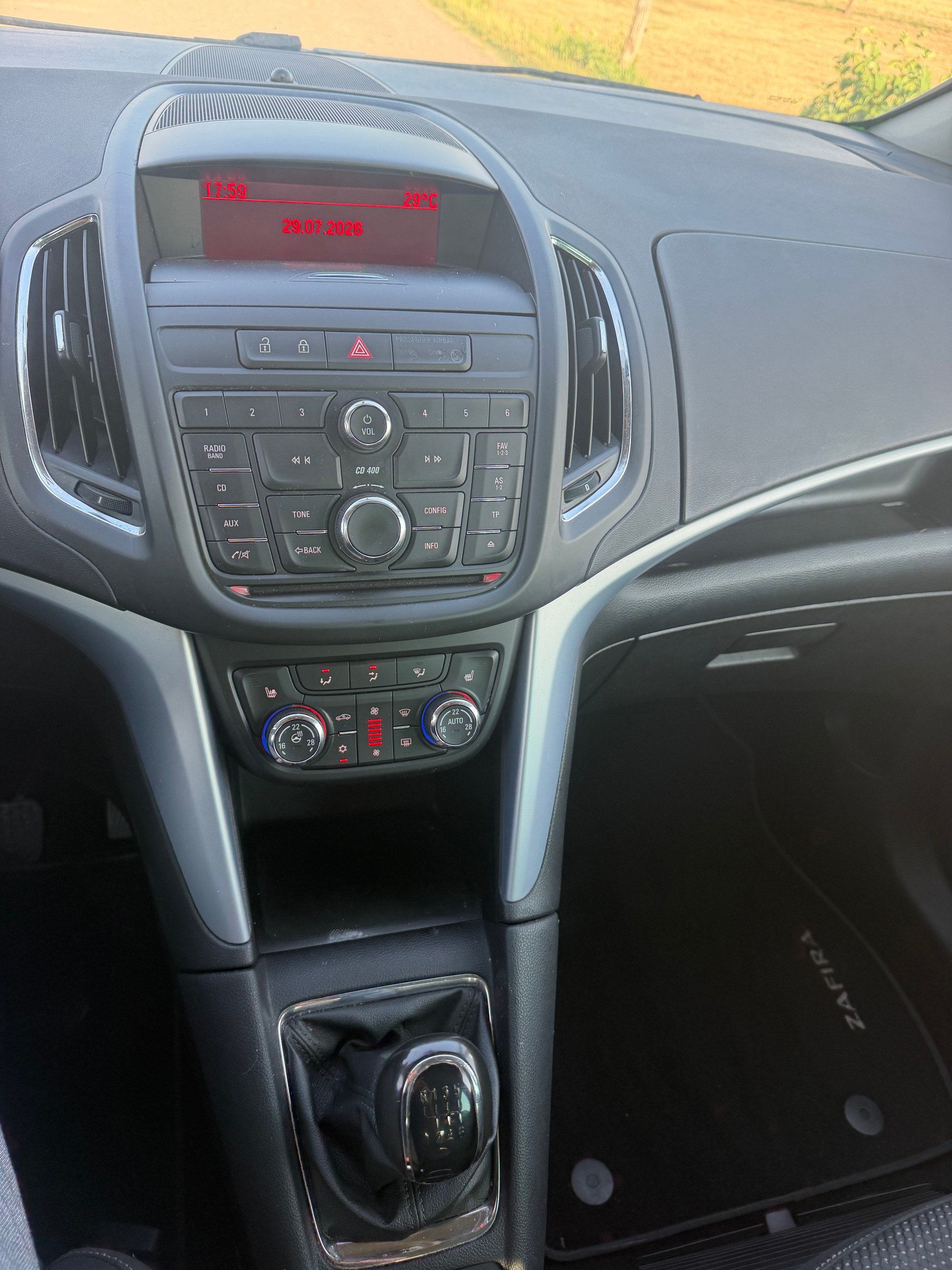 OPEL Zafira Tourer 1.4i 16V Turbo Business Line-image-11