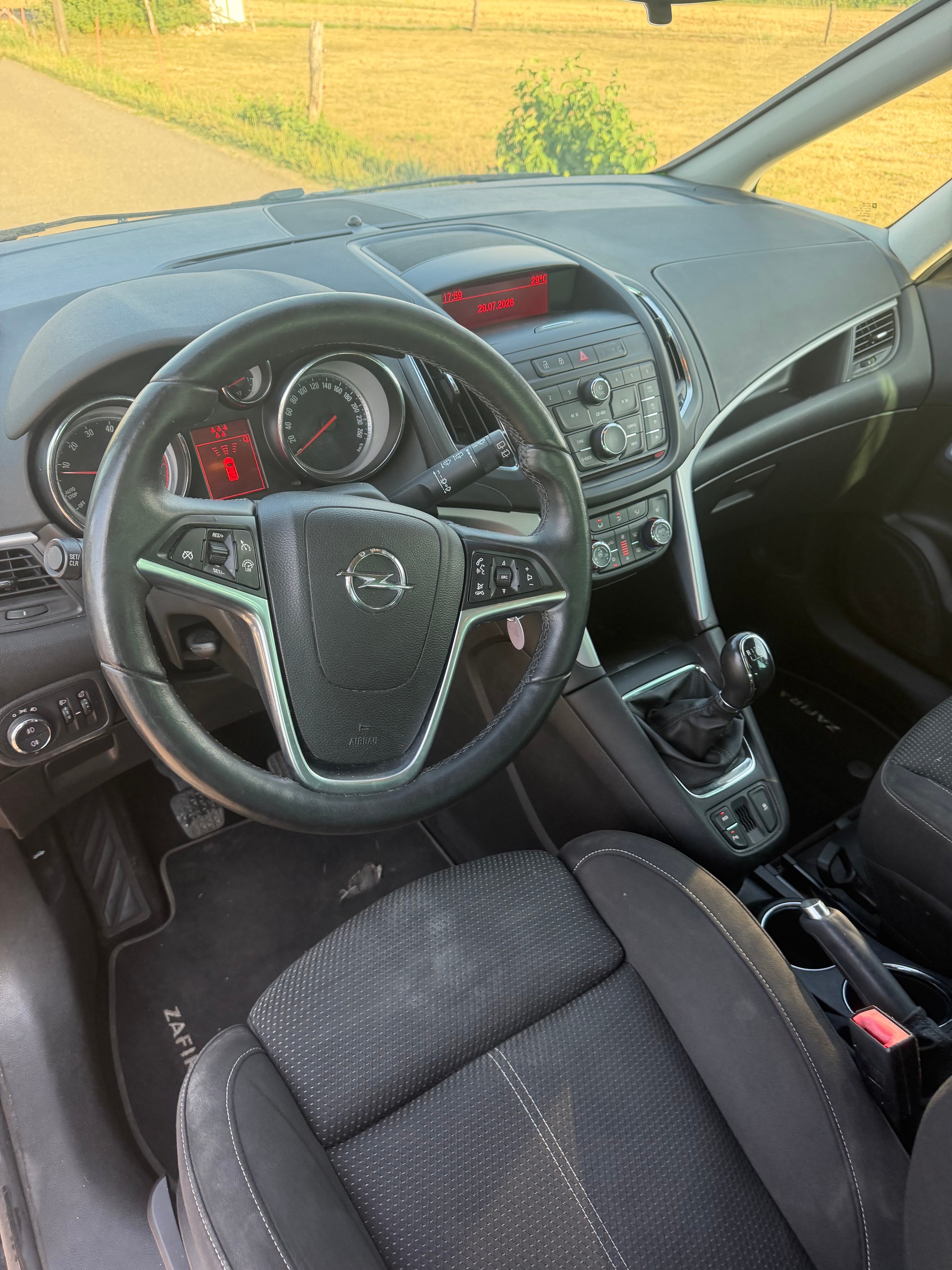 OPEL Zafira Tourer 1.4i 16V Turbo Business Line-image-10