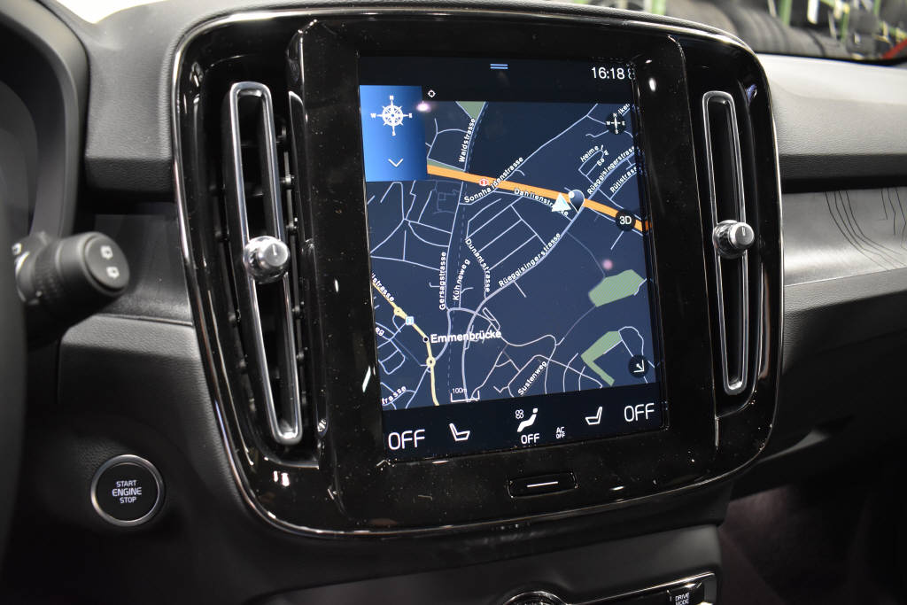 VOLVO XC40 1.5 T5 PiH Ultimate Bright-image-14