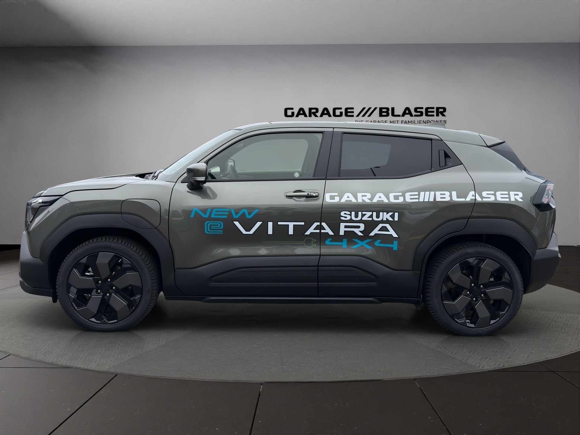 SUZUKI e-Vitara 61kWh Compact Top 4x4-image-1