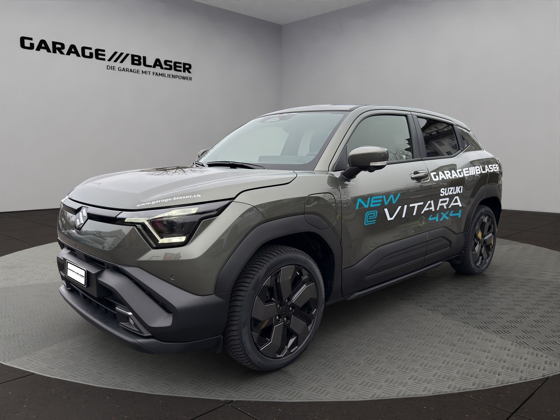 SUZUKI e-Vitara 61kWh Compact Top 4x4-image-0