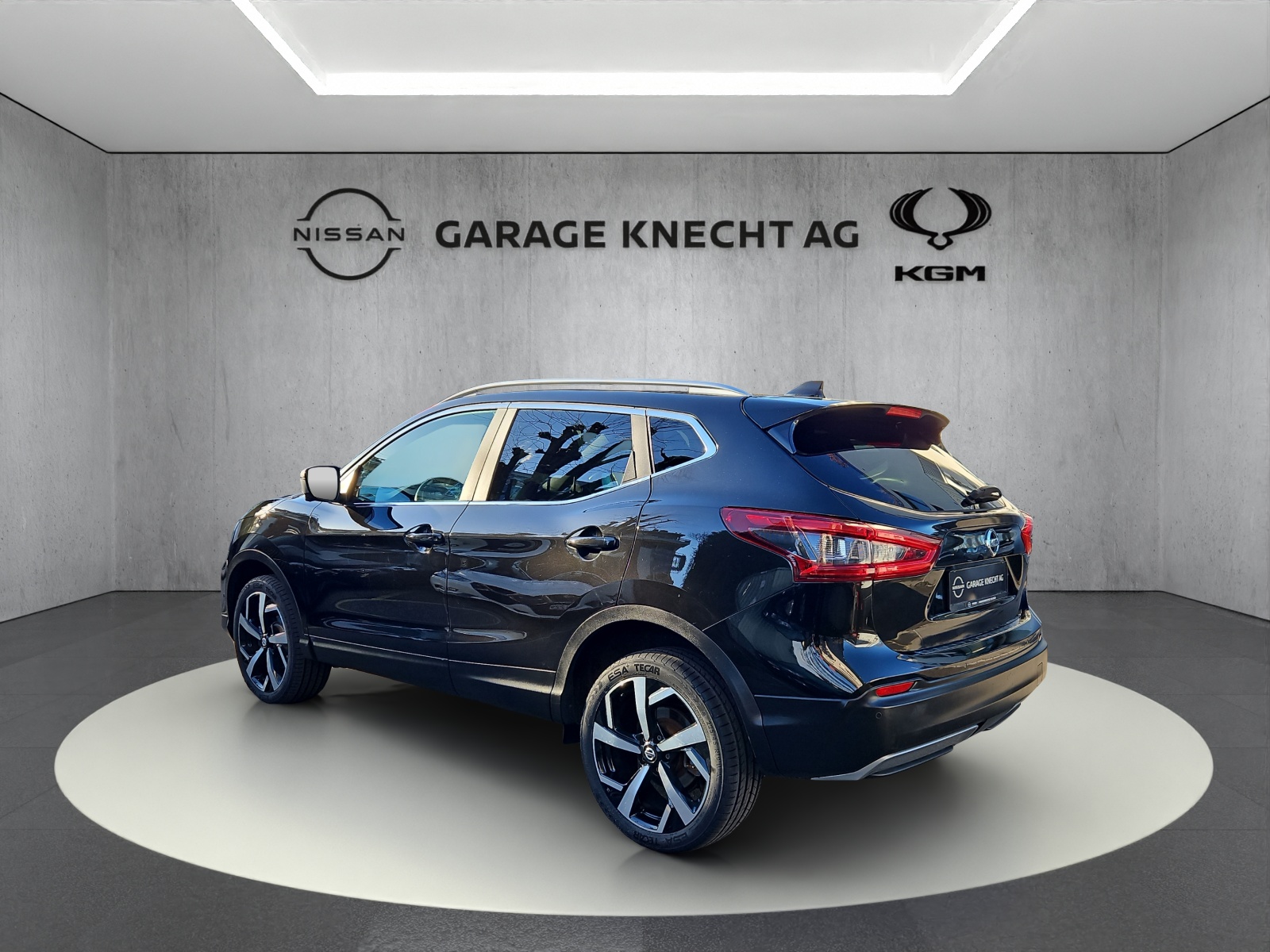 NISSAN Qashqai 1.6 dCi Tekna+ 4x4-image-5