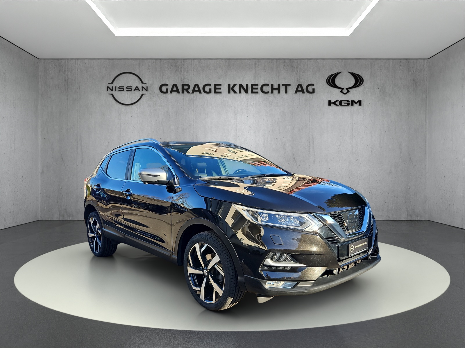NISSAN Qashqai 1.6 dCi Tekna+ 4x4-image-1