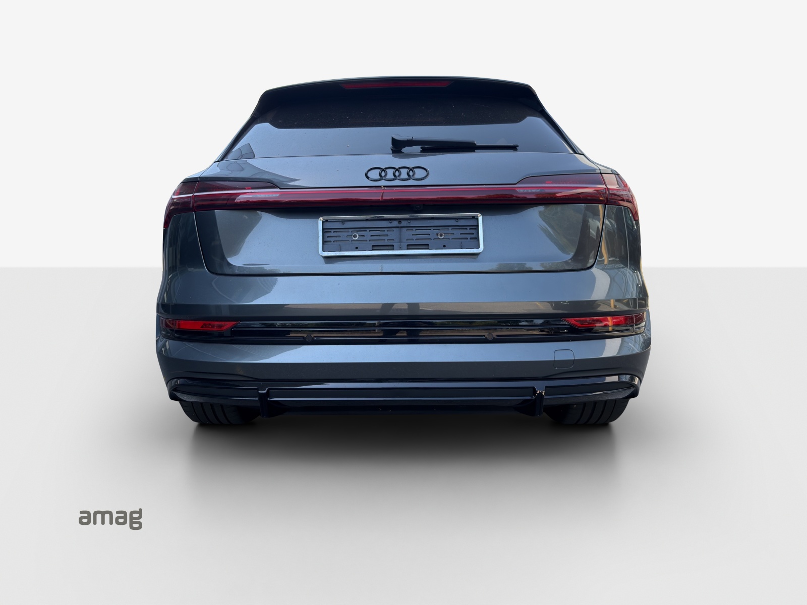 AUDI e-tron S quattro-image-3