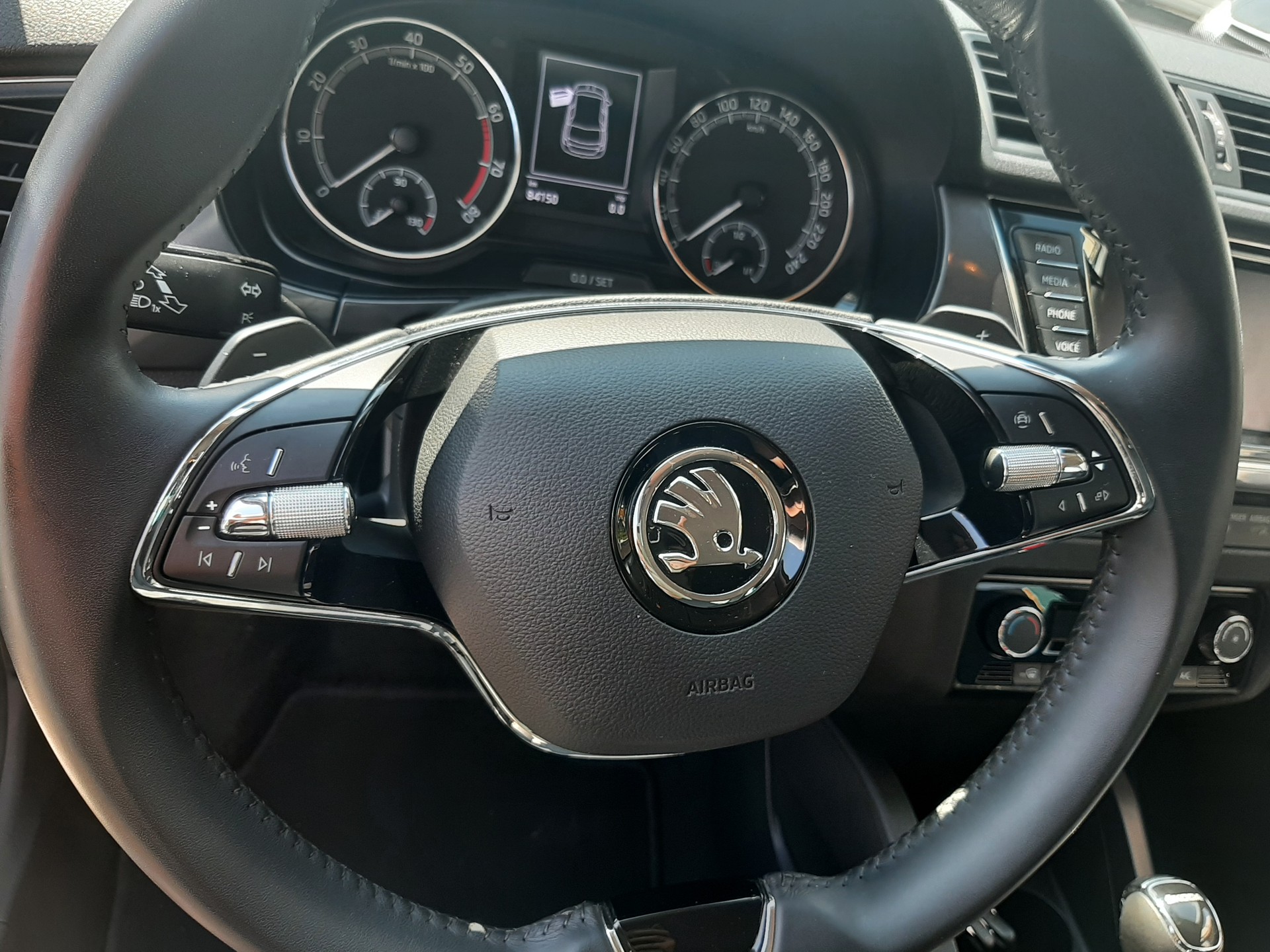 SKODA Fabia 1.0 TSI Clever DSG-image-6