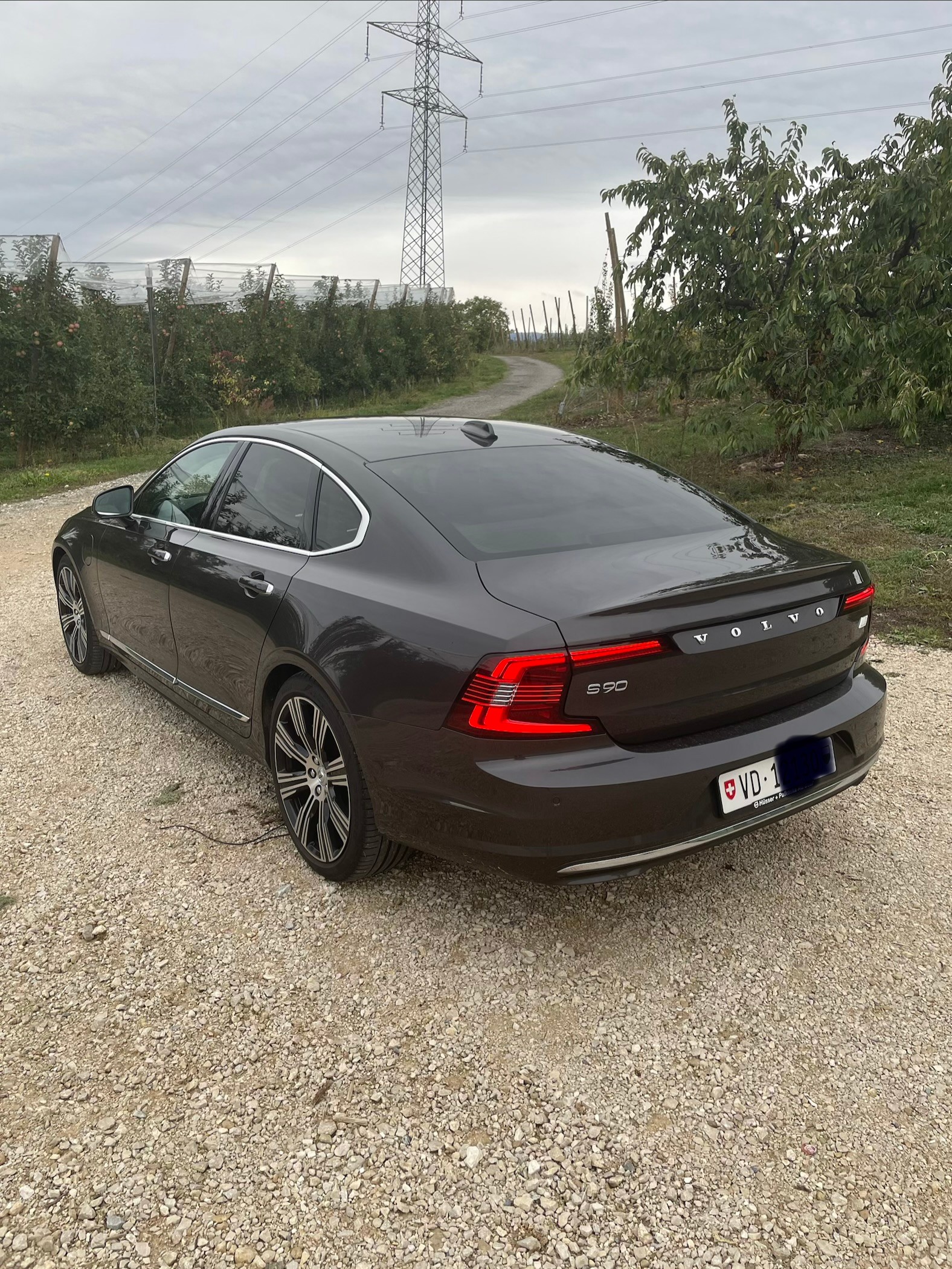 VOLVO 2.0 T8 TE Inscription eAWD-image-3