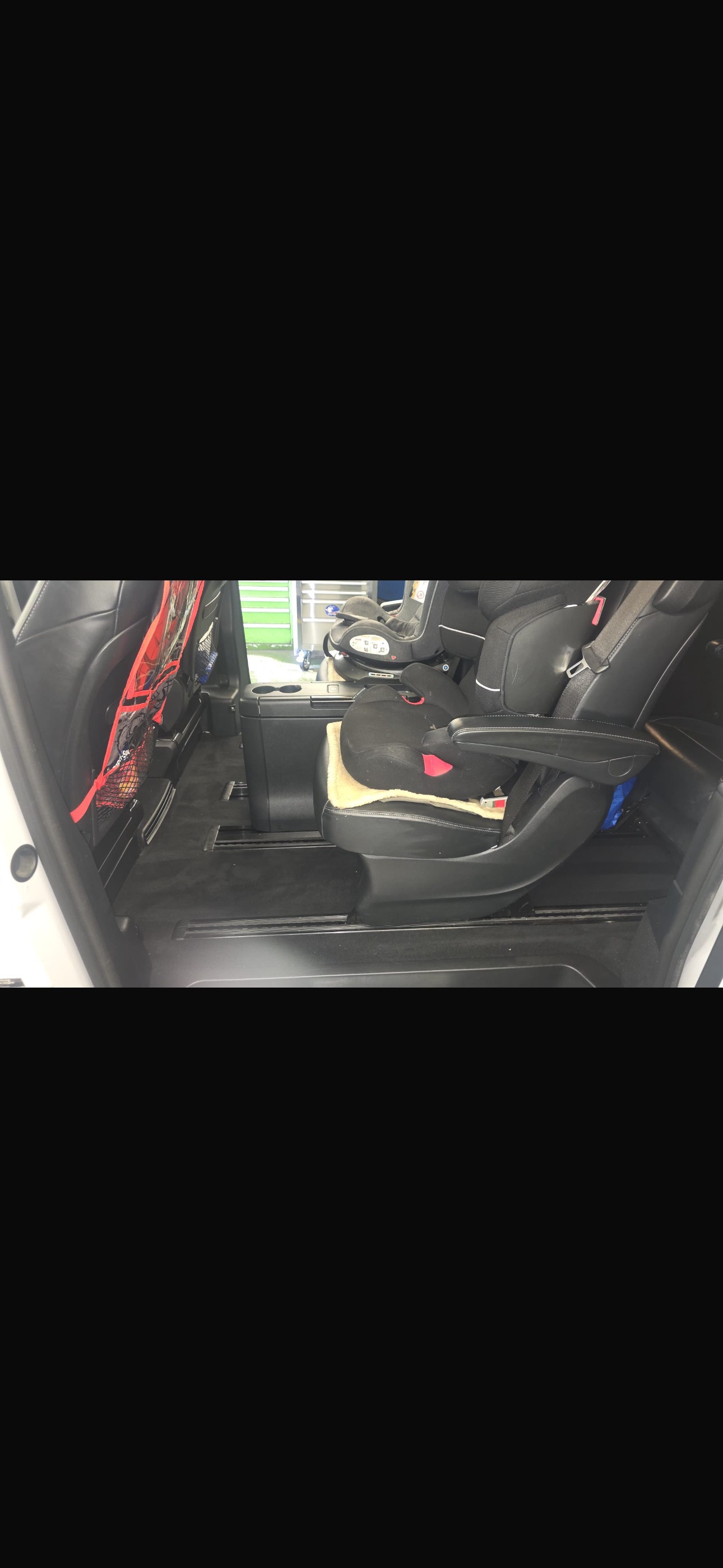 MERCEDES-BENZ V 250 d BlueTec lang 4matic-image-3