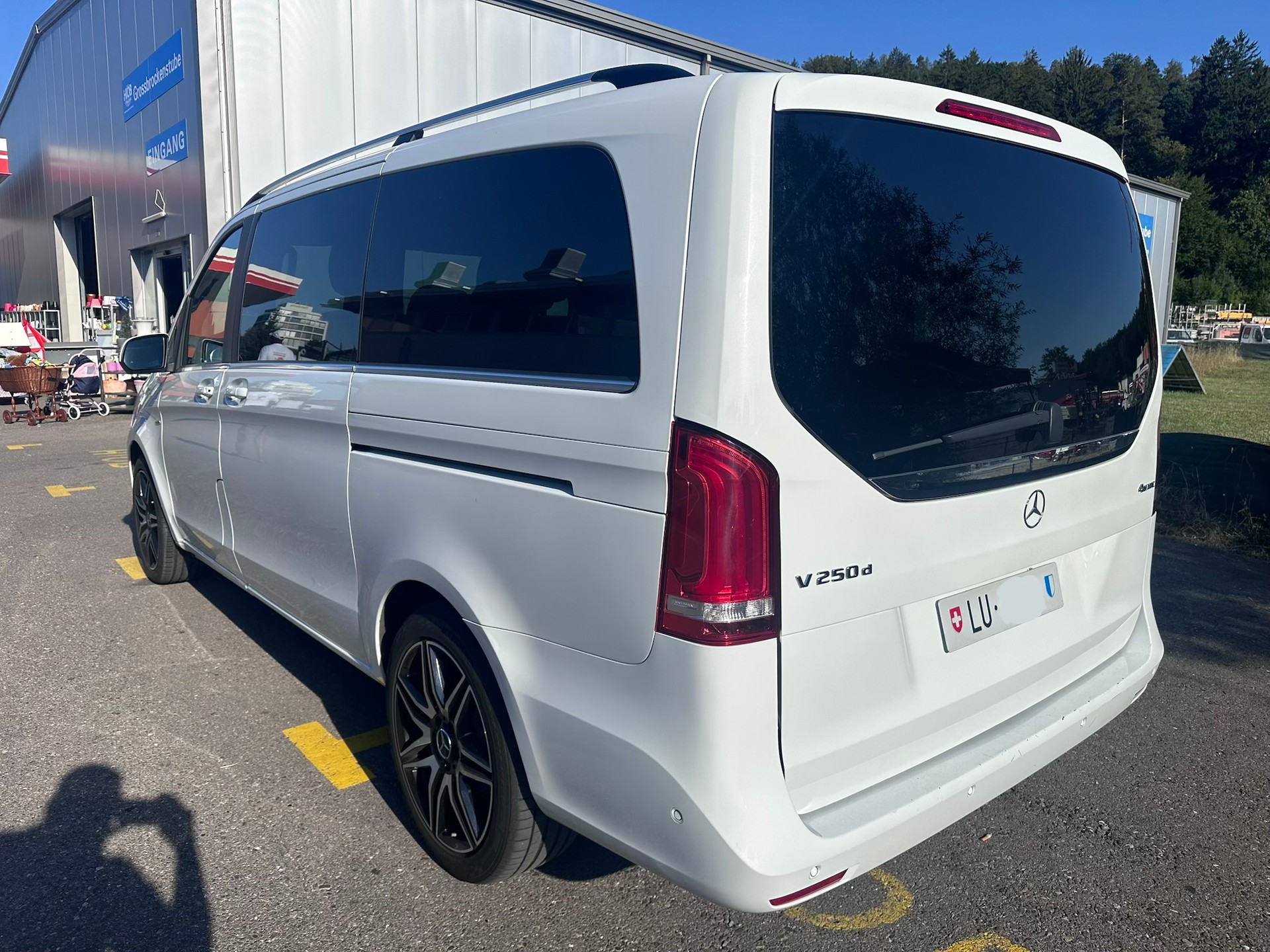 MERCEDES-BENZ V 250 d BlueTec lang 4matic-image-1