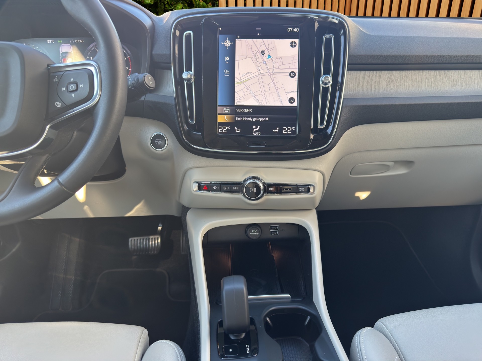 VOLVO XC40 1.5 T2 Core-image-11