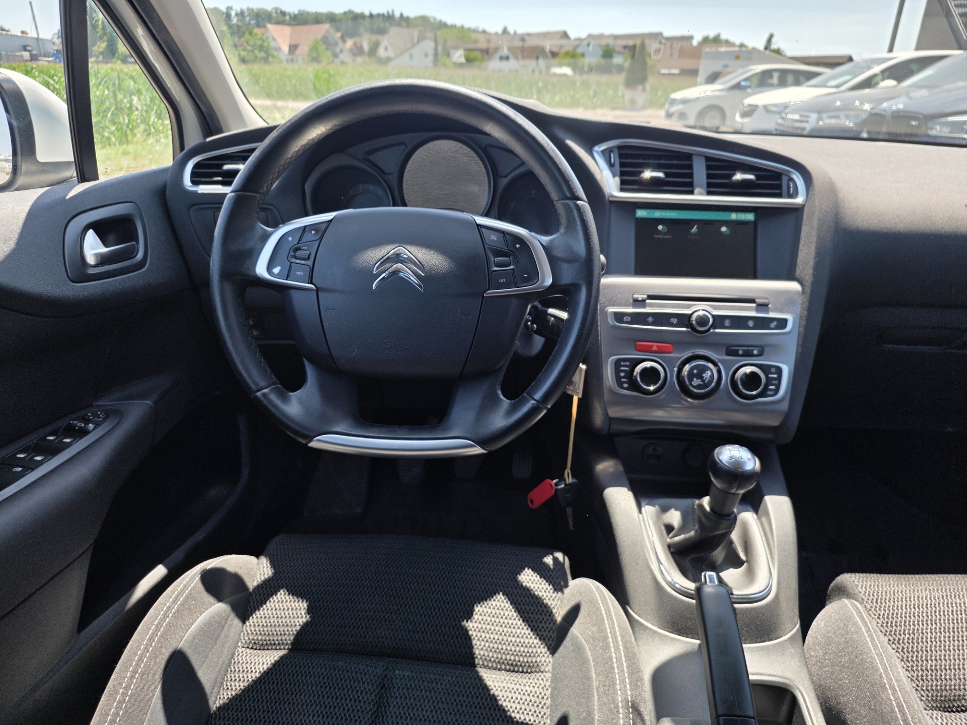 CITROEN C4 1.2 Pure Tech Feel-image-8