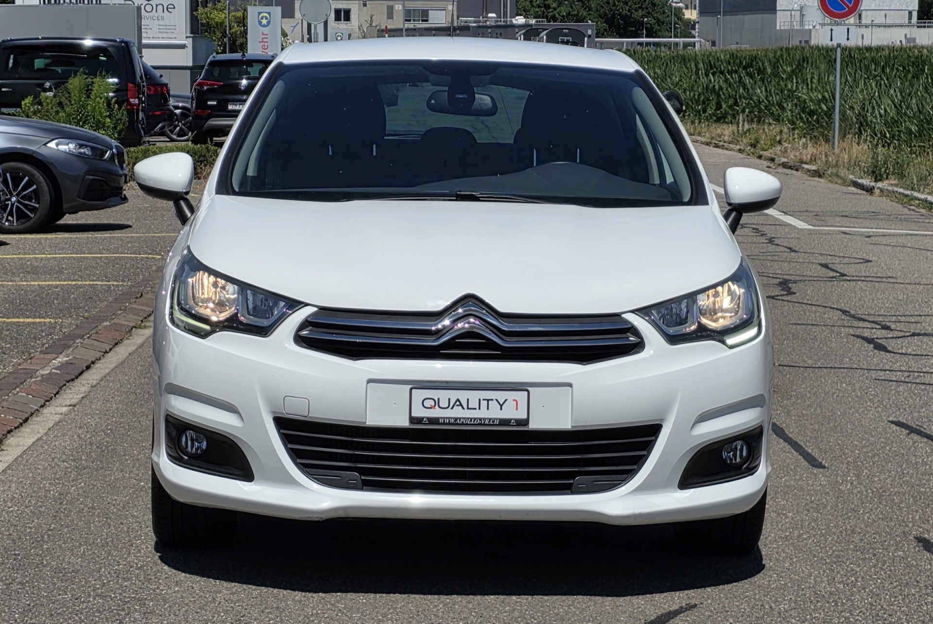 CITROEN C4 1.2 Pure Tech Feel-image-2