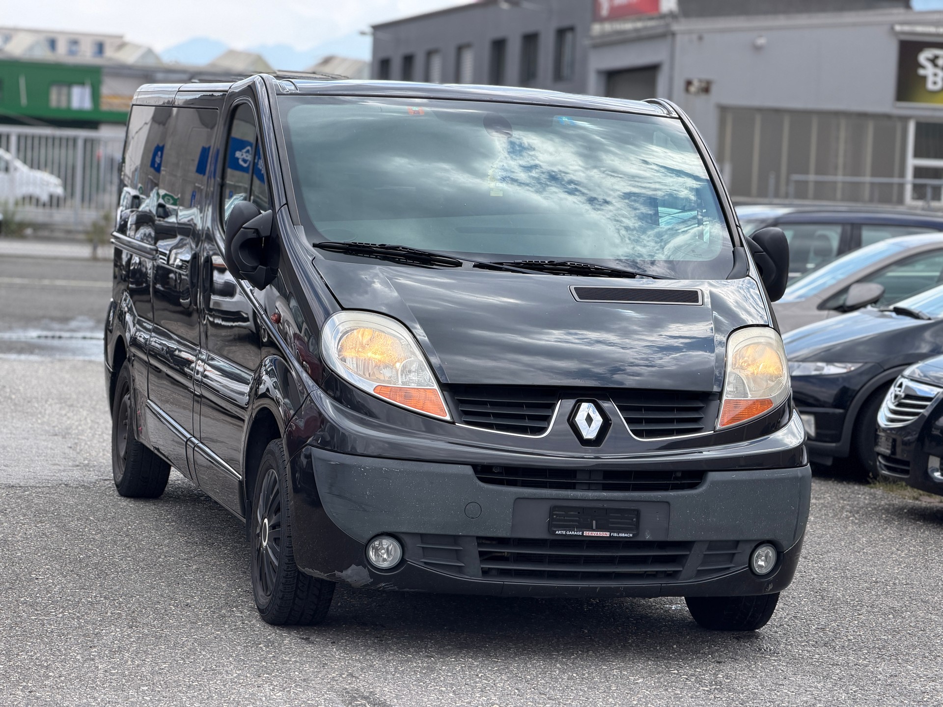 RENAULT Trafic 2.0i 2.9t L2H1 Authentique-image-2