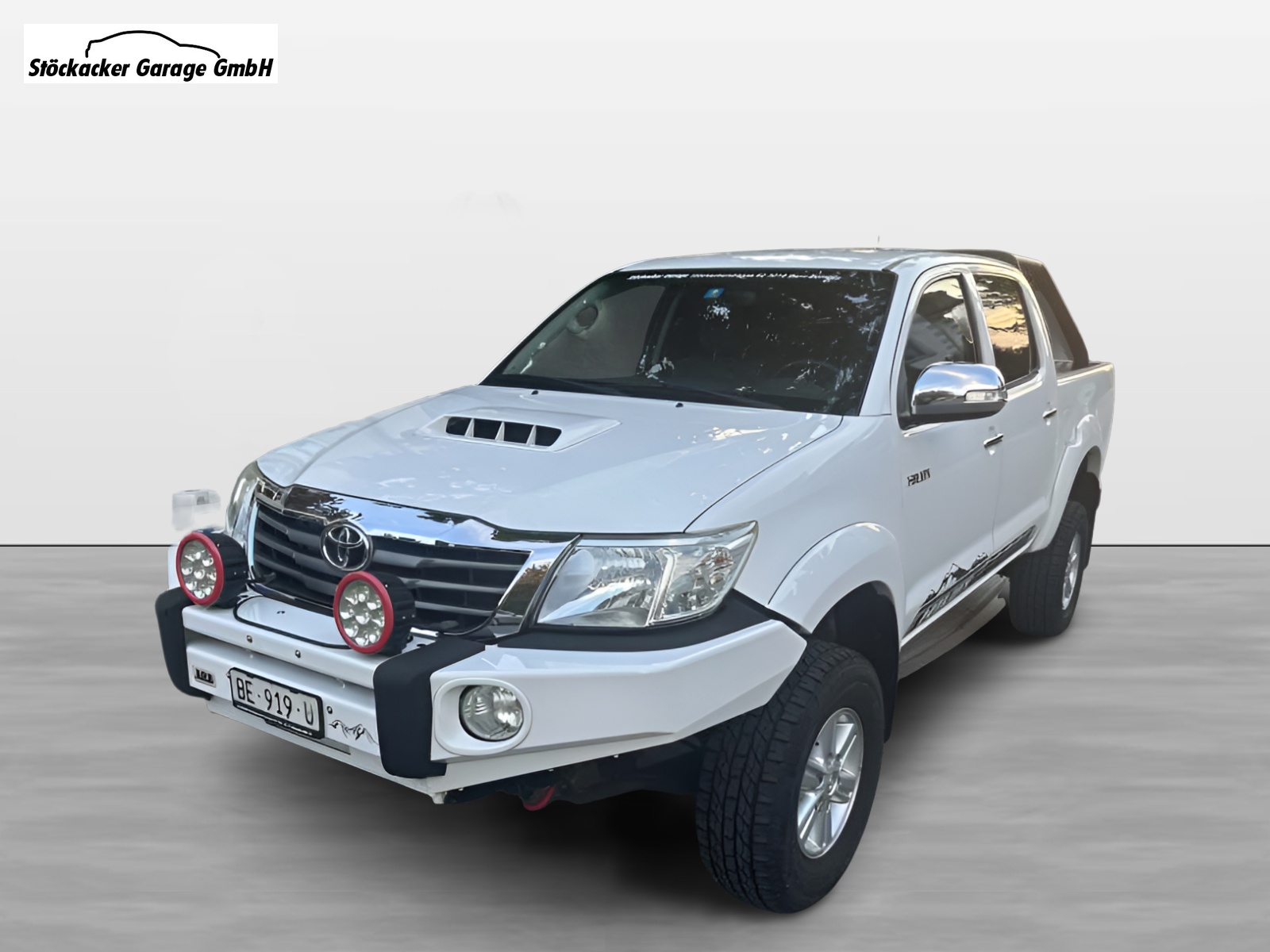 TOYOTA Hilux Double Cab.-Pick-up 3.0-4D Linea Sol-image-0