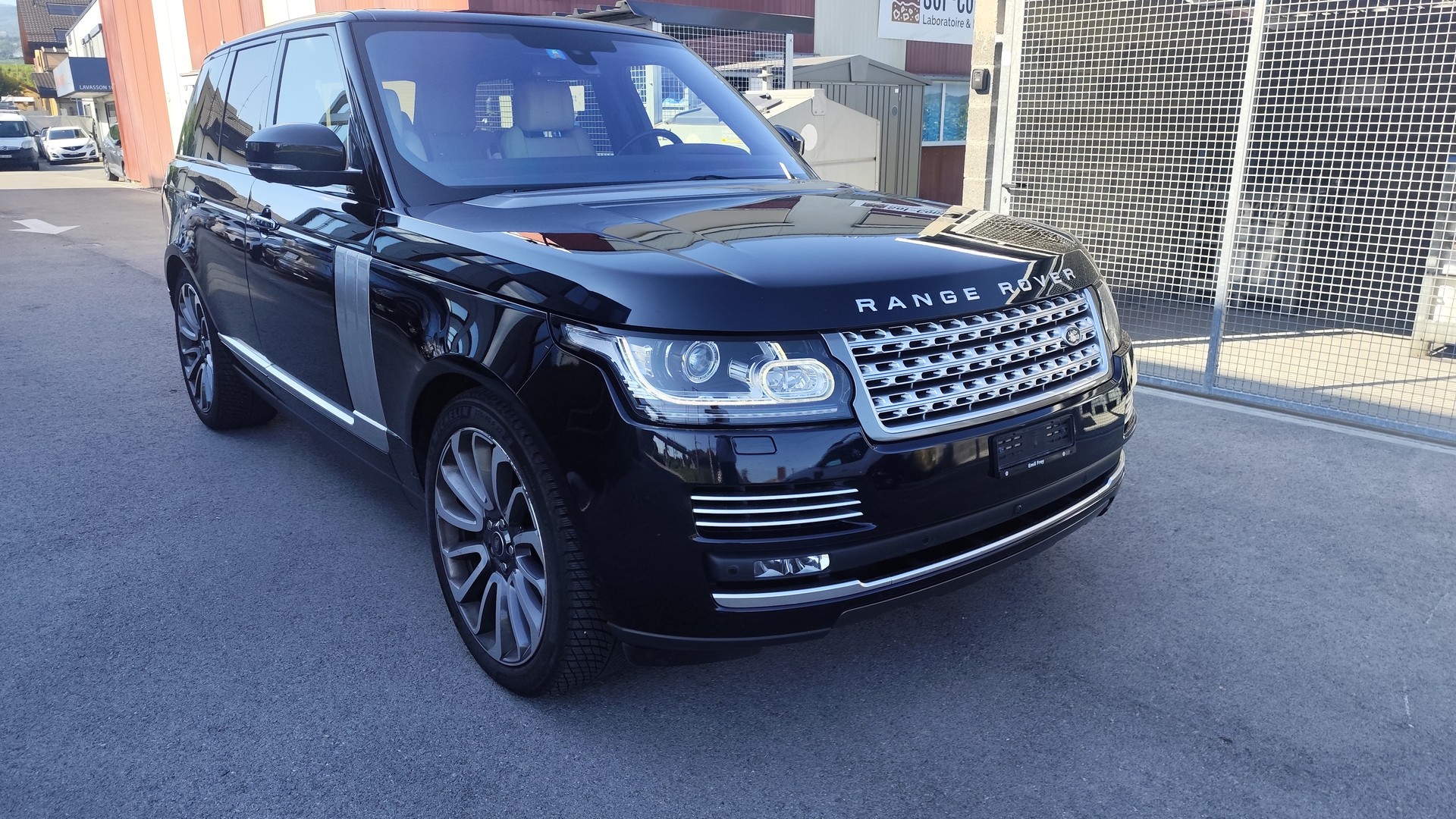 LAND ROVER Range Rover 5.0 V8 LV8 Automatic autobiography-image-1