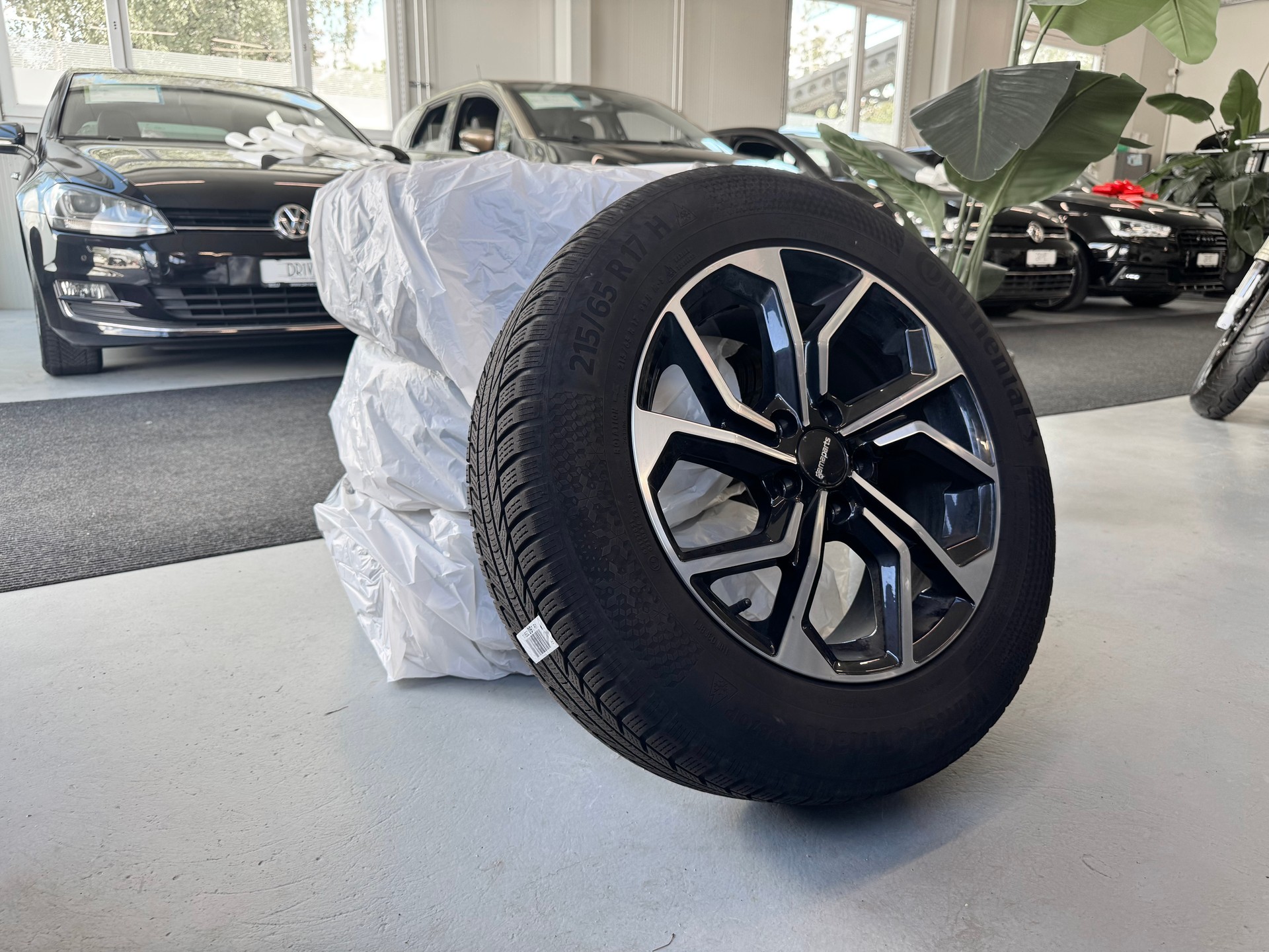 AUDI Q3 35 TDI quattro S-tronic-image-25