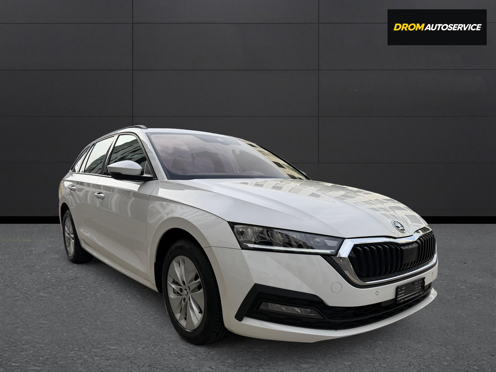SKODA Octavia Combi 2.0 TDI DSG Ambition 4x4