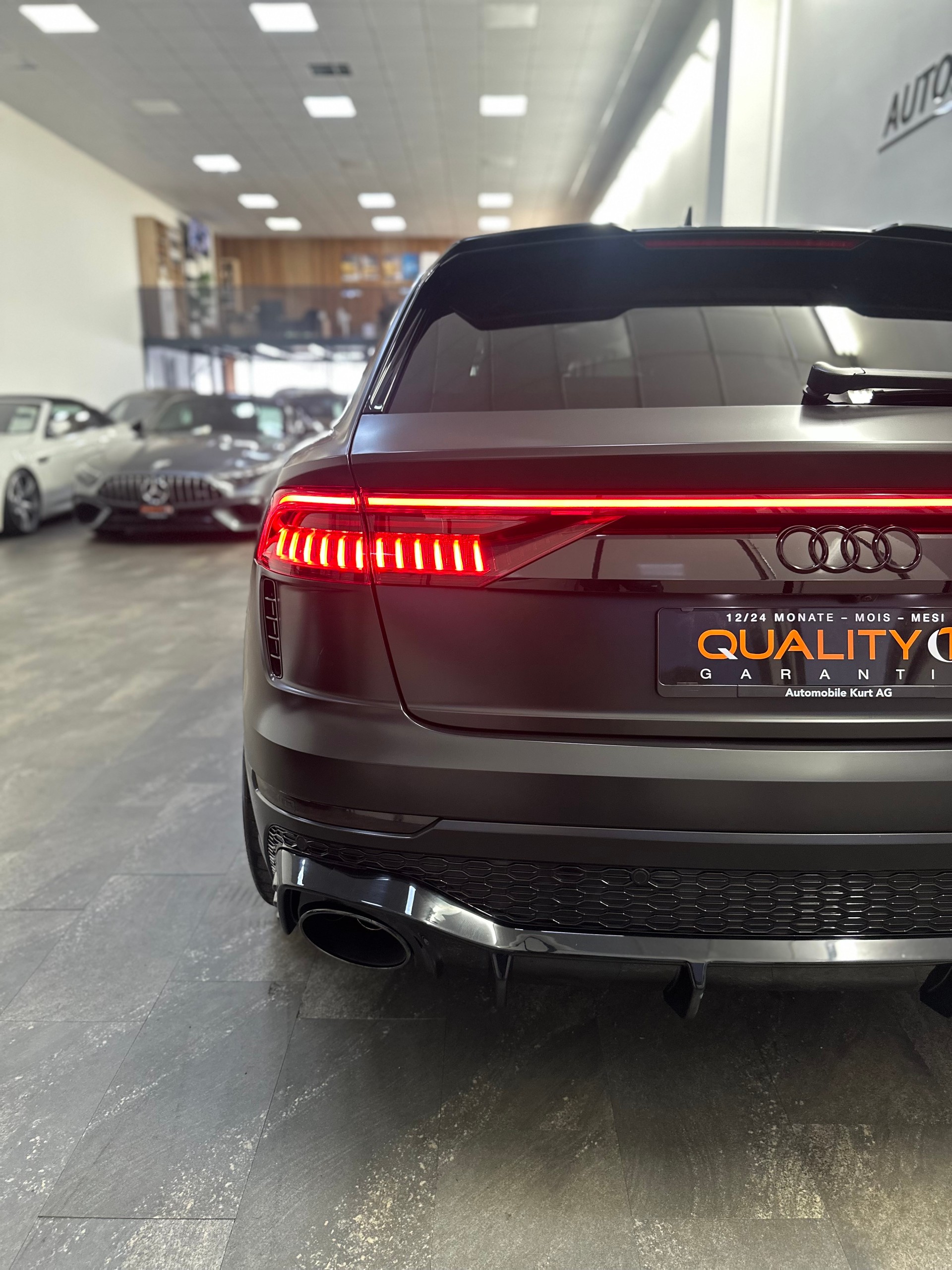 AUDI RSQ8 quattro tiptronic-image-5