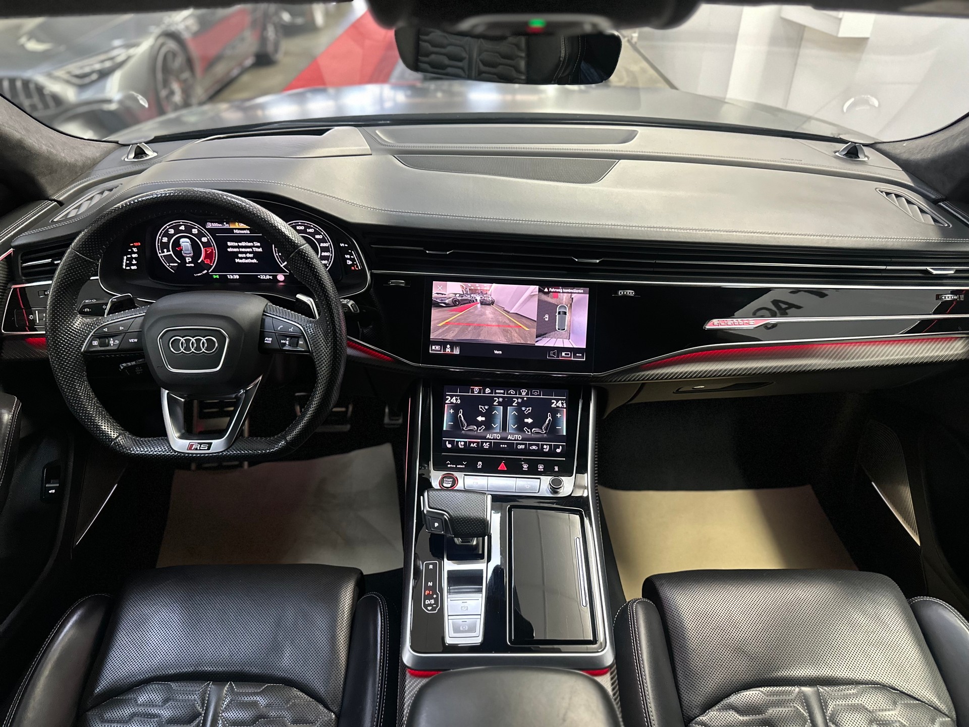 AUDI RSQ8 quattro tiptronic-image-11