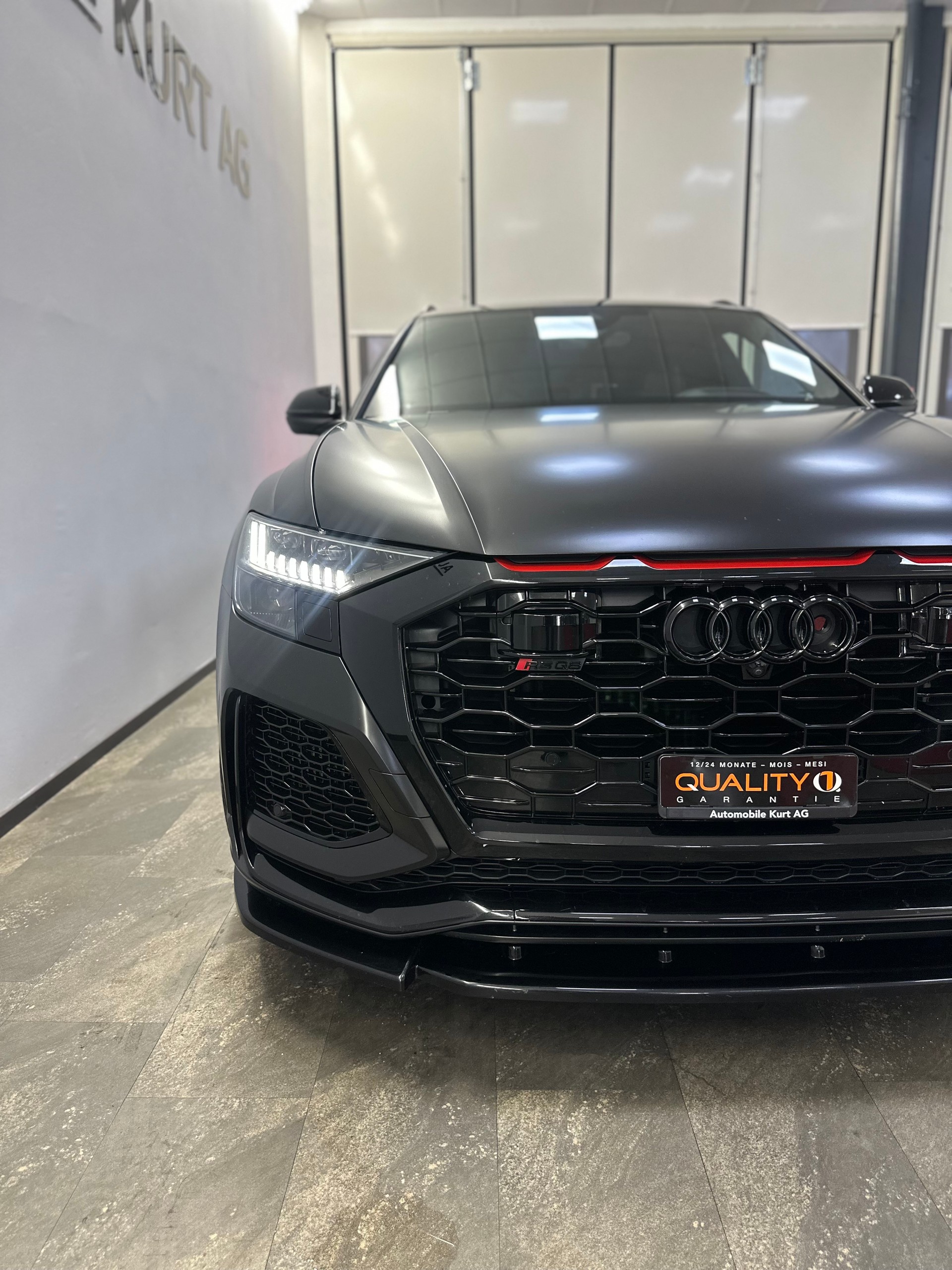 AUDI RSQ8 quattro tiptronic-image-8